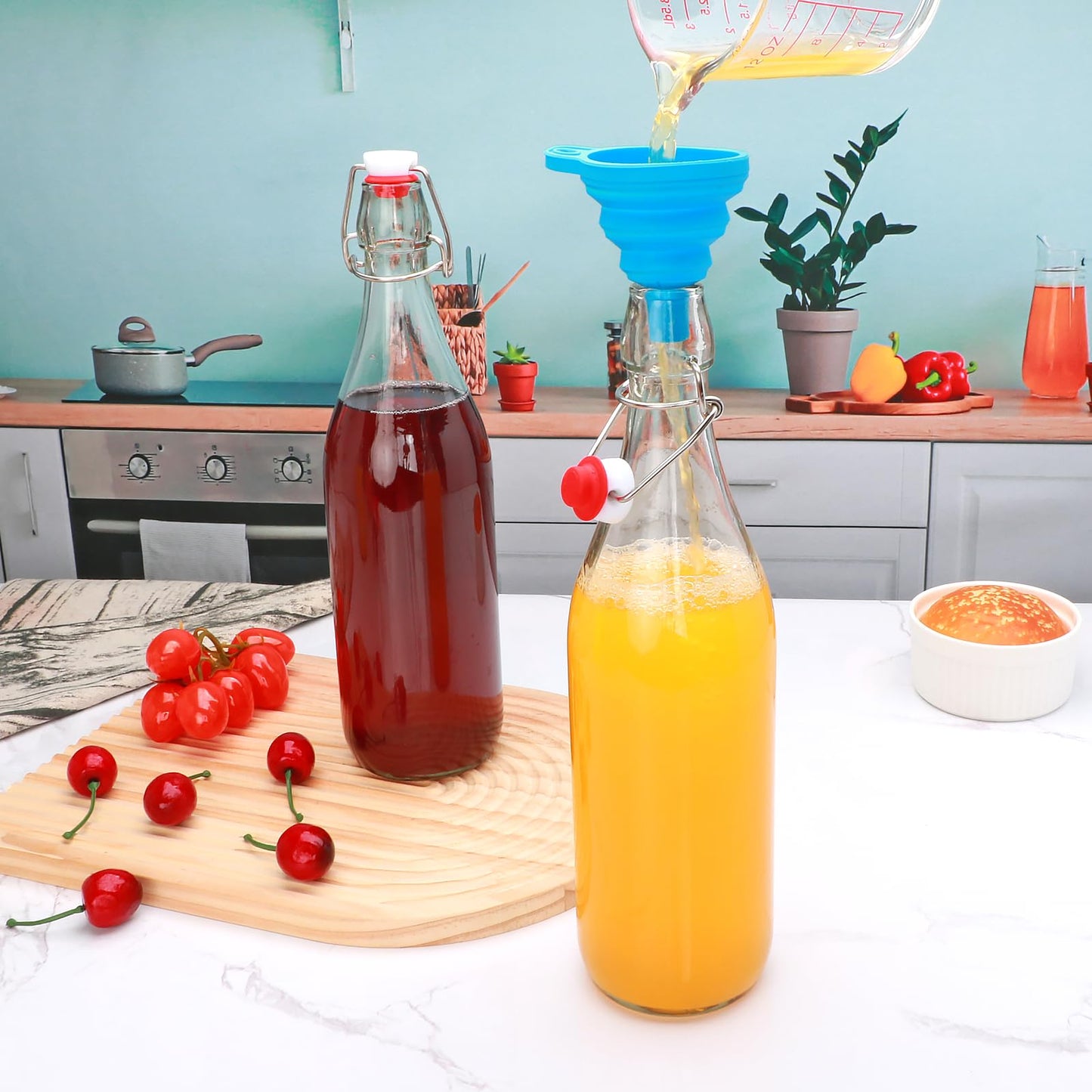 Woaiwo-q 8 Pack 32oz Swing Top Glass Bottles,Flip Top Brewing Bottle with Airtight Stopper Lids, for Juice, Water, Kombucha, Wine, Beer Brewing, Kefir Milk or Eggnog(Bonus Gaskets and Funnel)