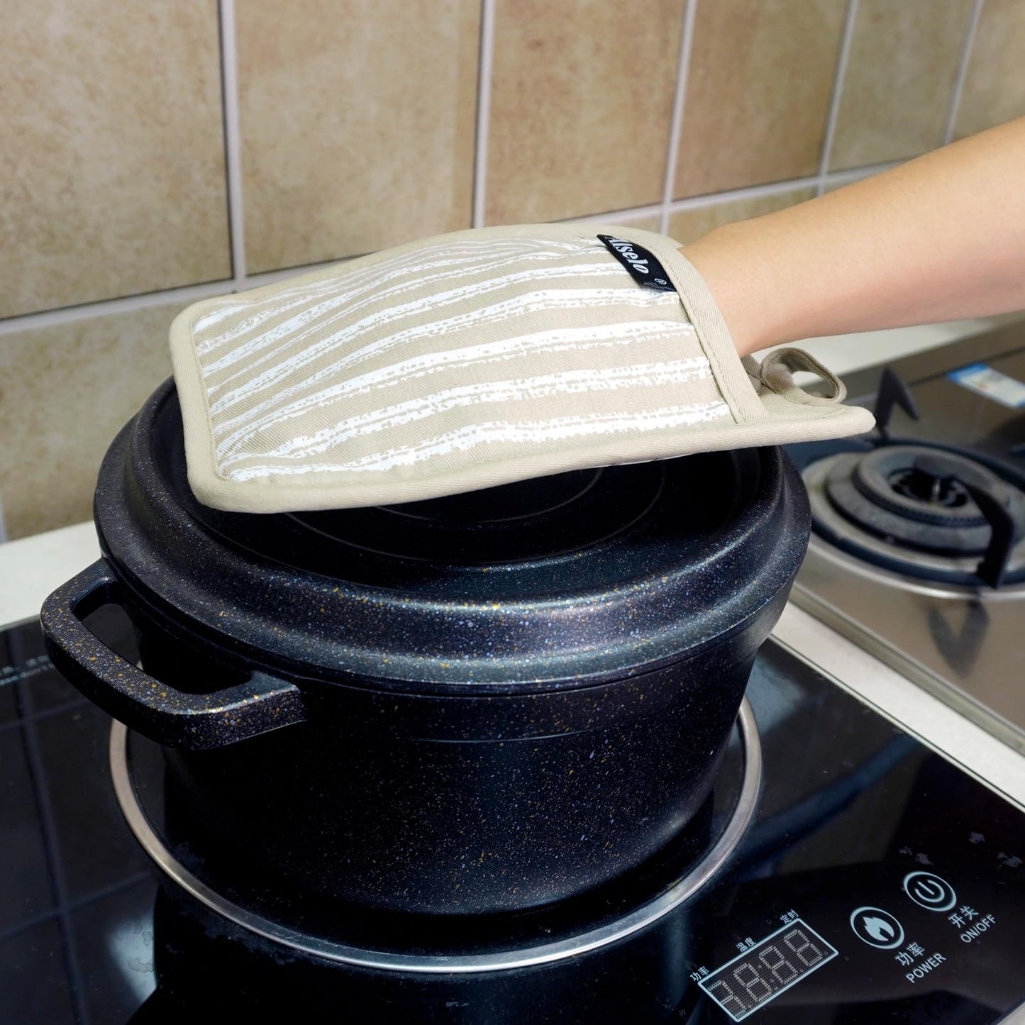 Alselo Silicone Pot Holders Set of 3 Heat Resistant & Non Slip Potholders, Professional Oven Hot Pads with Pockets Mitts for Kitchen Cooking Baking Barbecue (Khaki, 3)