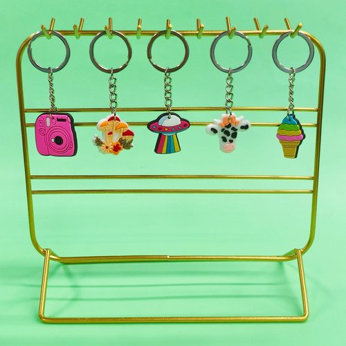 Gibleitz 30pcs Random Different Keychains,Mixed Non-Repeat Cute Key Chain for Classroom Prizes Students Incentives Holiday Gifts Party Favors