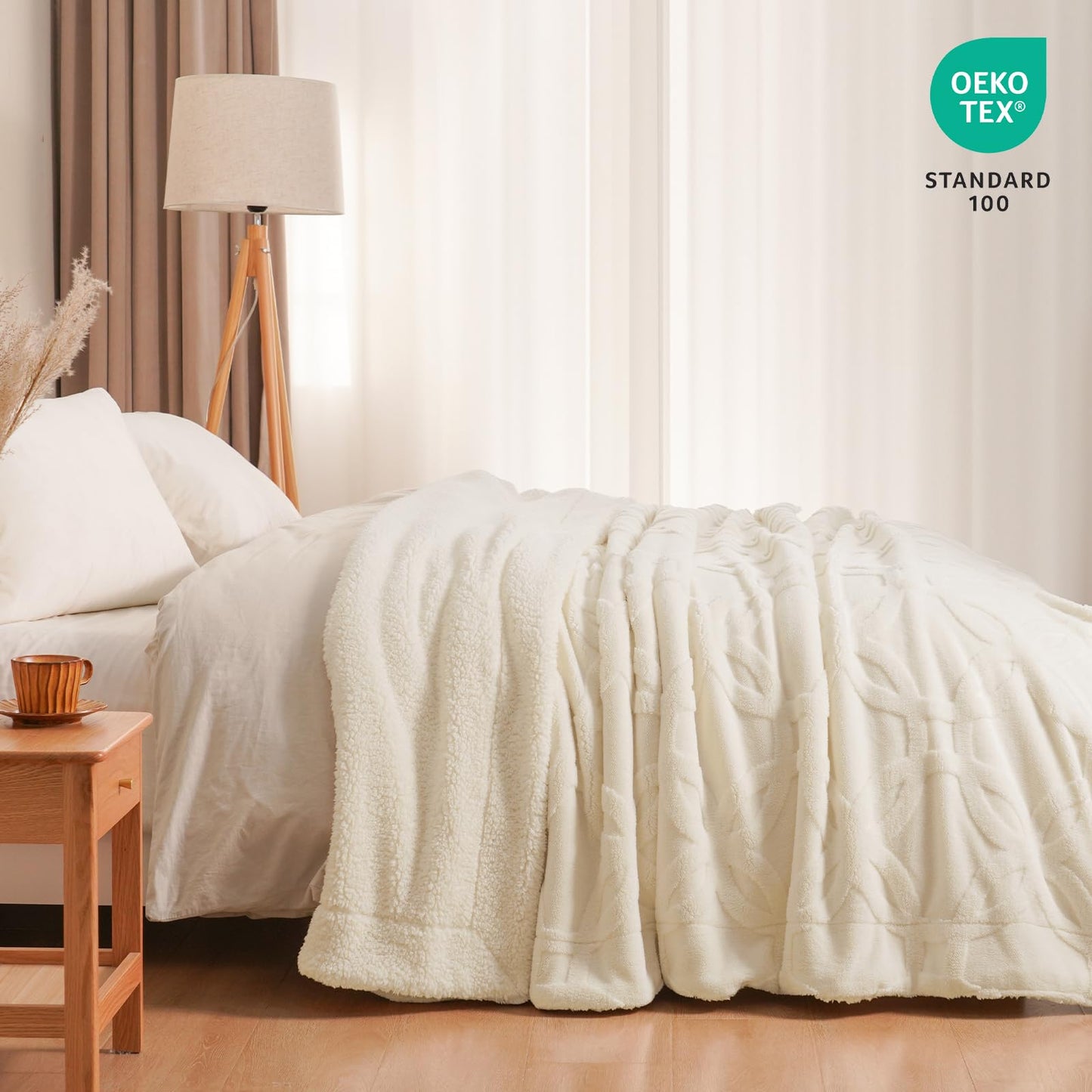 PHF Soft Sherpa Fleece Blanket King Size for Bed, 510GSM Fleece Lightweight Yet Warm Blanket, No Shed No Pilling, 108" x 90", Tufted Jacquard Cozy Thick Bed Throw for Home Decor, Cream