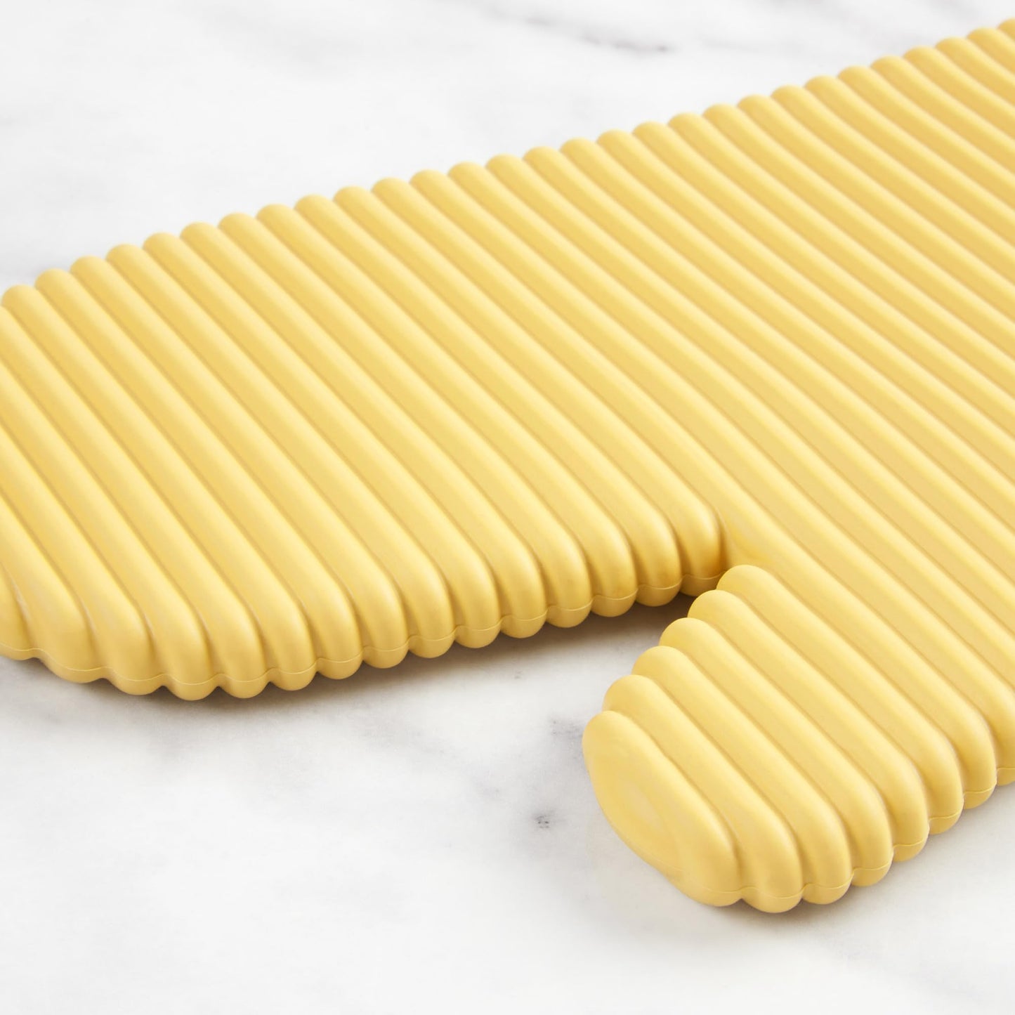 KITCHENAID Ribbed Soft Silicone Oven Mitt 2-Pack Set, 7.5"x13", Butter Yellow