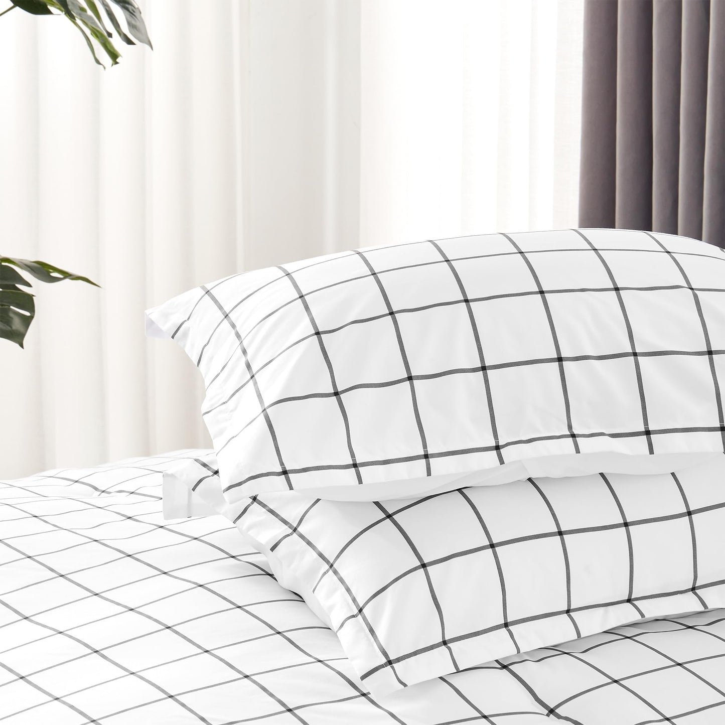 SLEEP ZONE 7 Pcs Comforter and Sheet Set Queen Size, Grey Grid Luxury Fluffy Soft Down Alternative Comforters with Flat Sheet, Fitted Sheets, Pillowcase, White