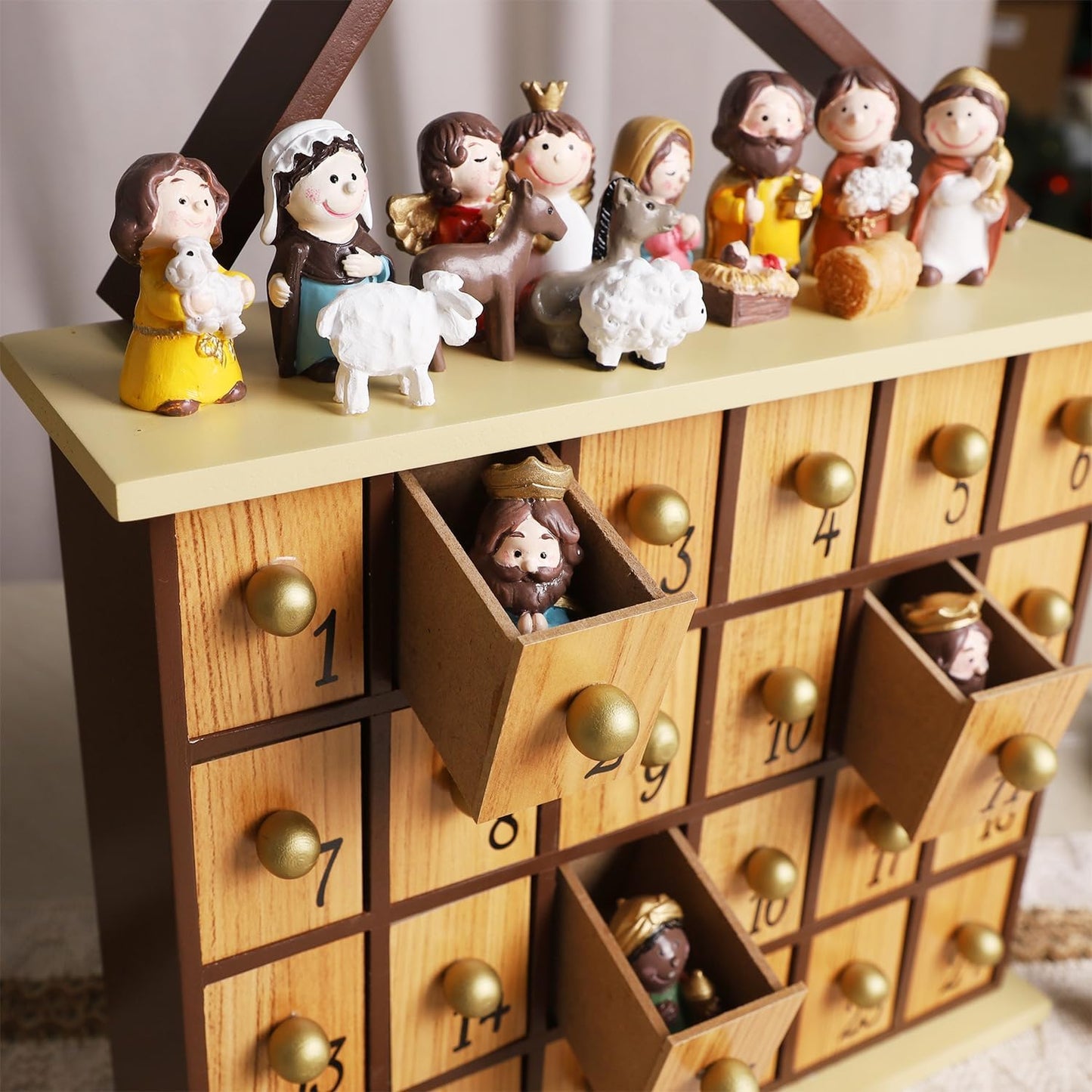Juegoal Nativity Advent Calendar - Countdown to Christmas with 24 Figures & Drawers | Perfect Holiday Gift for All Ages