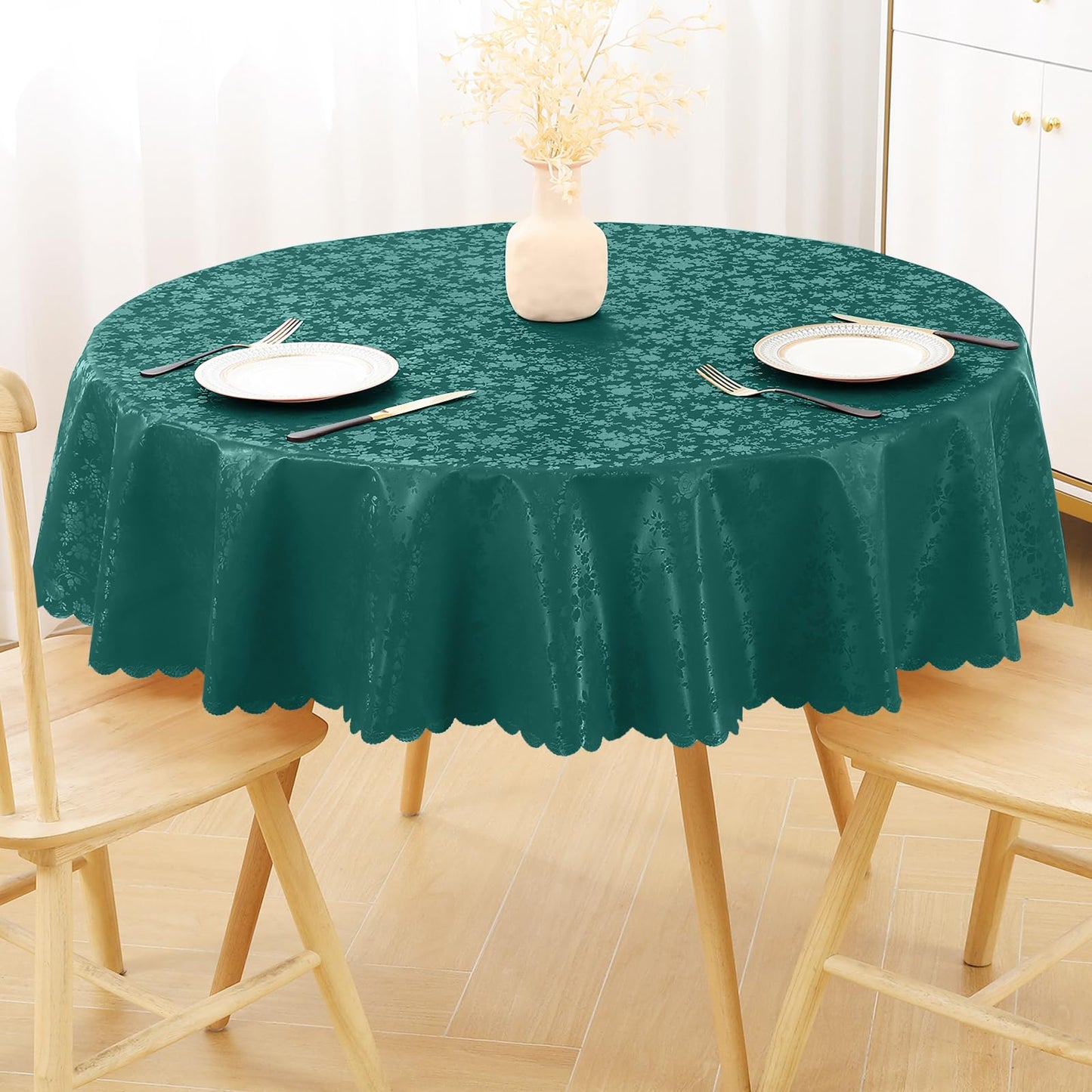 Smiry Round Table Cloth, Waterproof Heavy Duty Vinyl Tablecloths, Wipeable Washable Table Cover for Kitchen and Dining Room (Green, 60" Round)