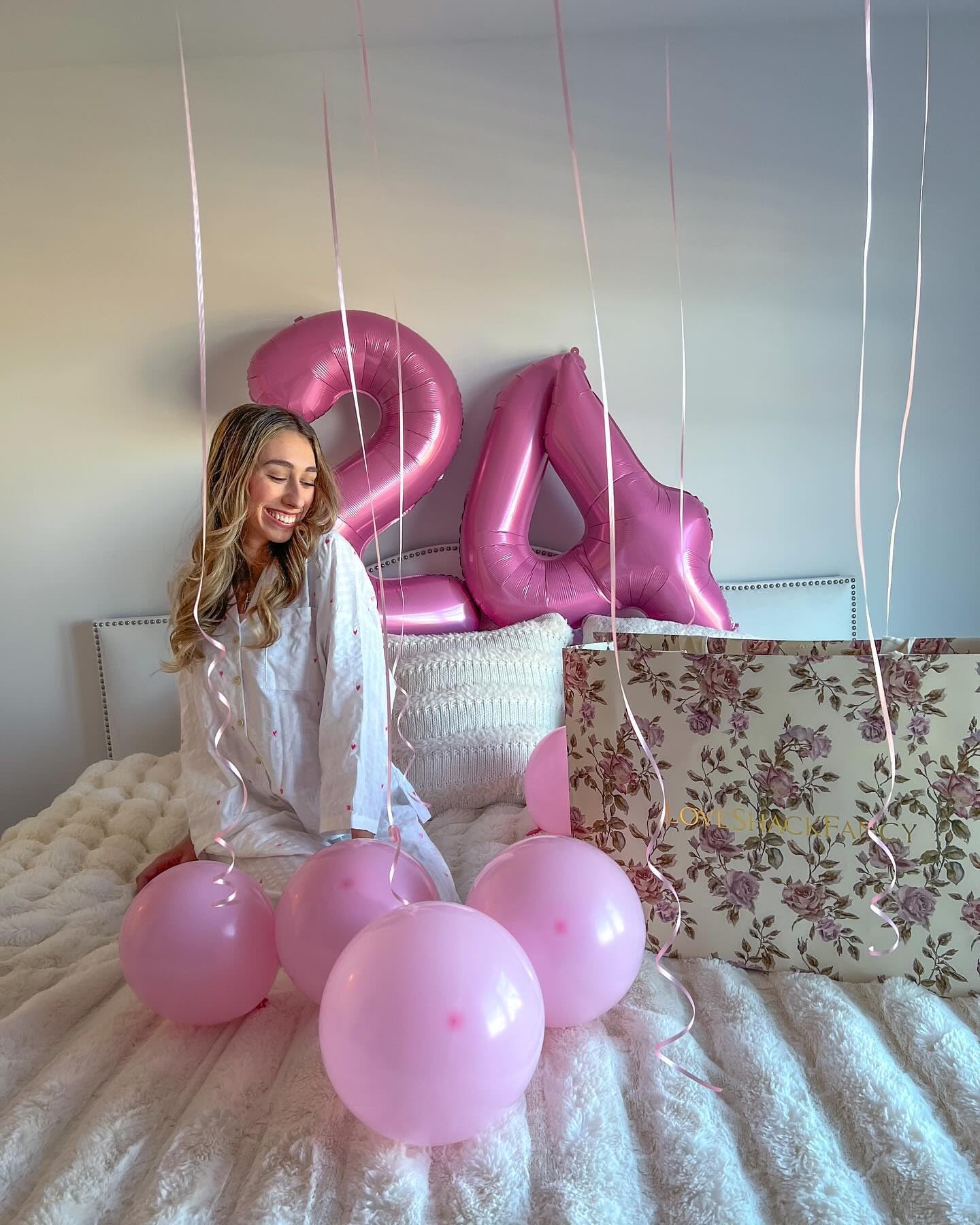 Pink 3 Balloon, Number Balloons 40 Inch, 3rd Birthday Decorations for Kids Girls Women Party Supplies for Party Decorations, Number 3 Balloon