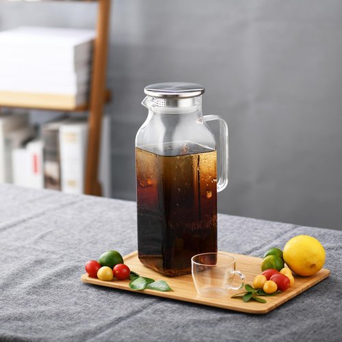 1.8-liter glass water bottle with lid, 60 ounce heat-resistant glass water bottle for refrigerator, with handle, suitable for parties and families. Used for tea, coffee, lemonade, juice, etc