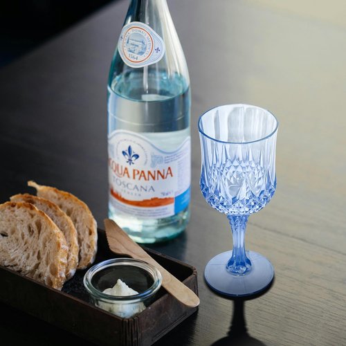 CHLJAR 24 PCS Plastic Blue Wine Glasses Goblets Blue Vintage Wine Glasses, Reusable Drinkware Vintage Champagne, Plastic Goblets for Parties for Wedding Reception Grand Event Party, 7oz