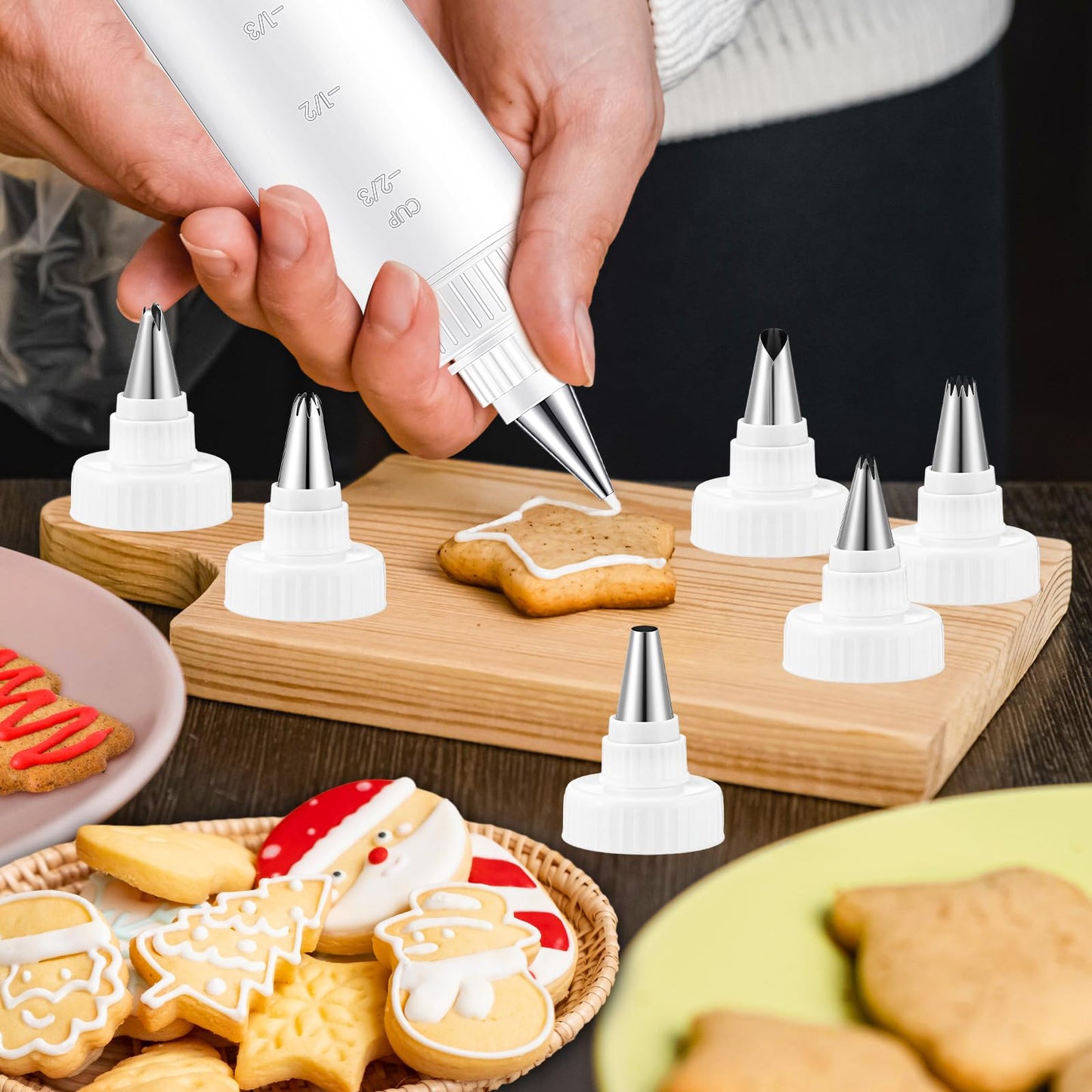 LemonRoad 4 Pcs Piping Bottles for Icing Cookie Decorating Supplies Plastic Squeeze Bottles with 6 Different Piping Tips for Cookie Icing Kit Pancake Squeezing Applicator Writer(4 oz)