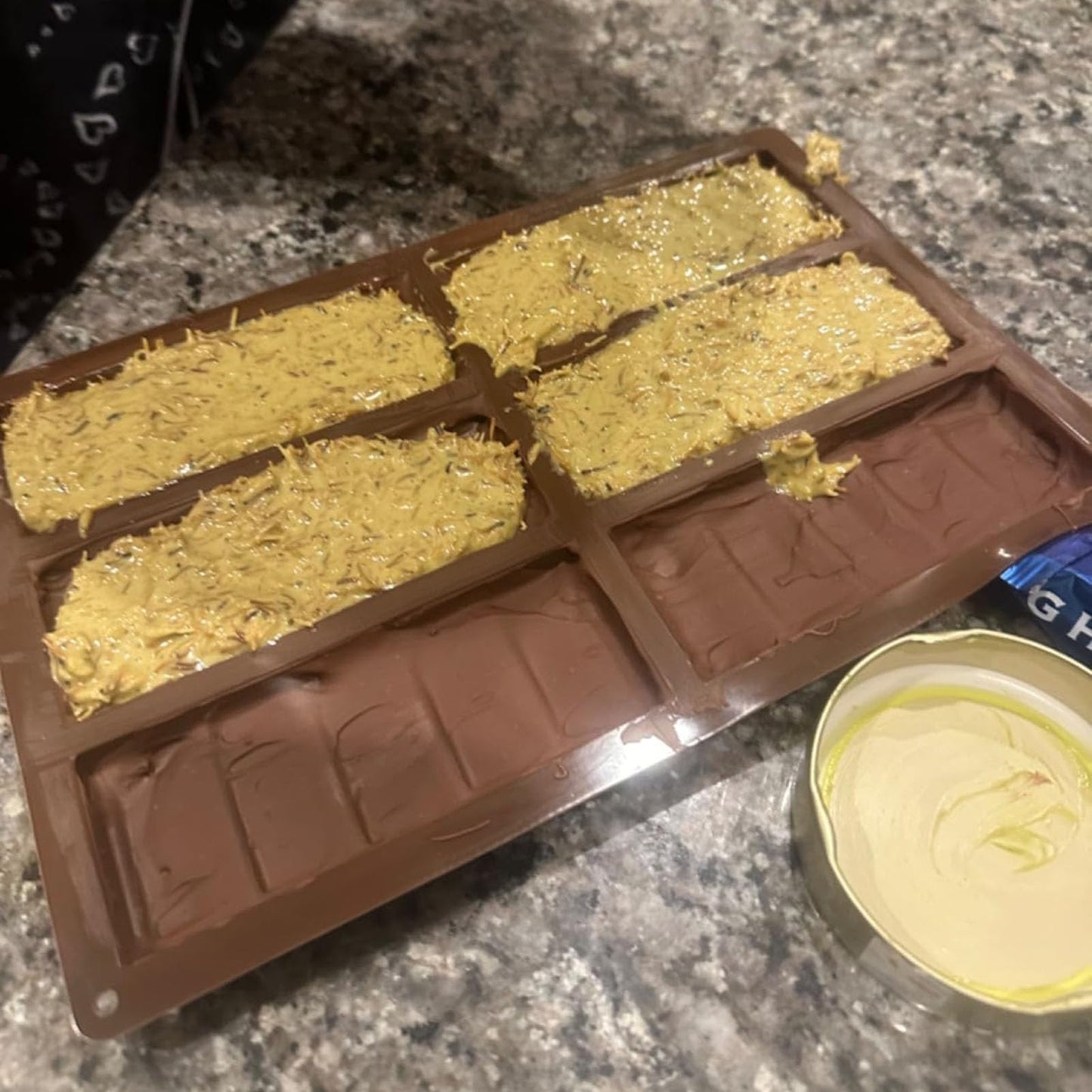 Palksky Large Chocolate Bar Mold Deep Dubai, Thick Chocolate Bar Molds Silicone for Filling Knafeh Pistachio, Chocolate Mold for Baking,1PCS Silicone Molds +100Pcs Bags