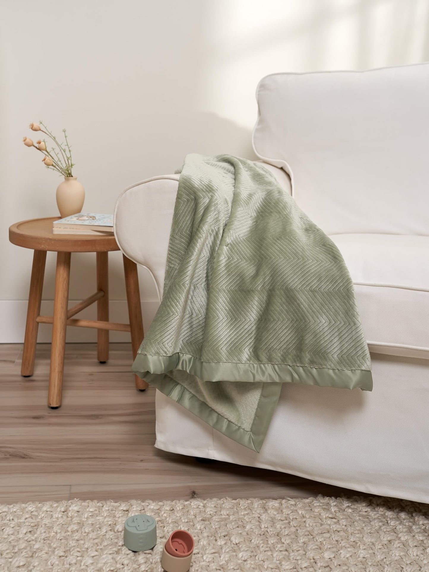 Modern Moments by Gerber Cozy-Soft Unisex Baby Blankets - Multi-use for Baby, Baby Essentials