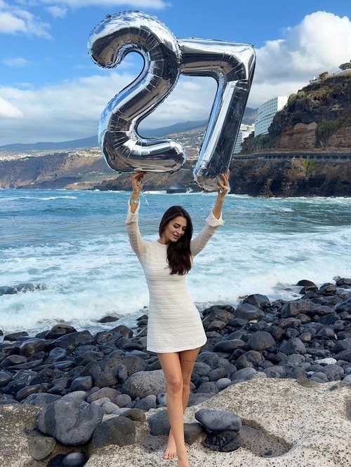 Happy 27 Birthday Decoration - Large Silver Foil Number Balloons for Men & Women | Perfect for Weddings, Graduations, Anniversaries