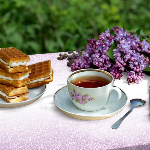 FunnyPars 3 Pack Ombre Purple Plastic Tablecloth for Parties, Gradient Pastel Disposable Rectangle Table Cover, Wedding Birthday Anniversary Decor, 54x108 Inch