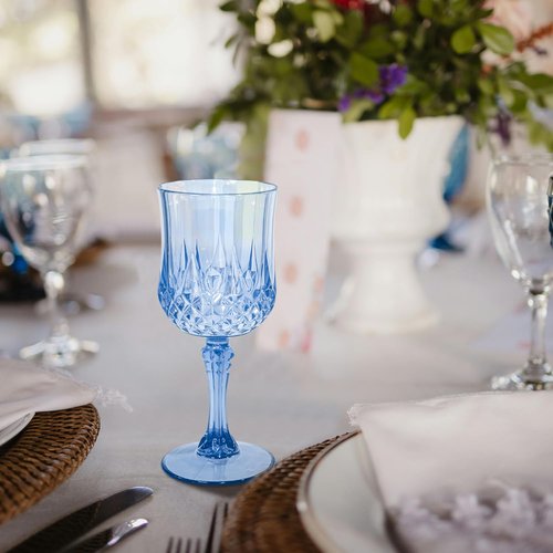 CHLJAR 24 PCS Plastic Blue Wine Glasses Goblets Blue Vintage Wine Glasses, Reusable Drinkware Vintage Champagne, Plastic Goblets for Parties for Wedding Reception Grand Event Party, 7oz