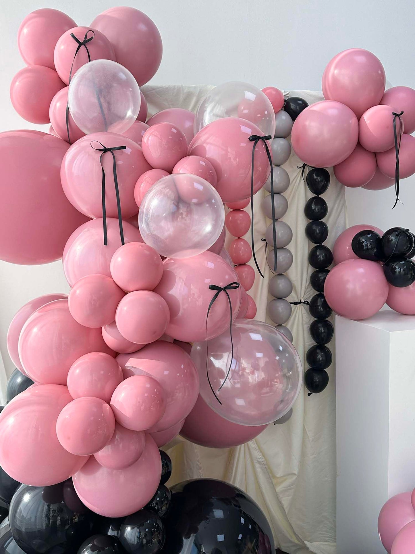 Mythlty 160pcs Pink and Black Balloons Arch Kit with Bows in Different Sizes 5" 10" 12" 18", Stuffed Ballons Pink Grey Balloons for Birthday Baby Shower Bat Mitzvah Bachelorette Parties Decorations