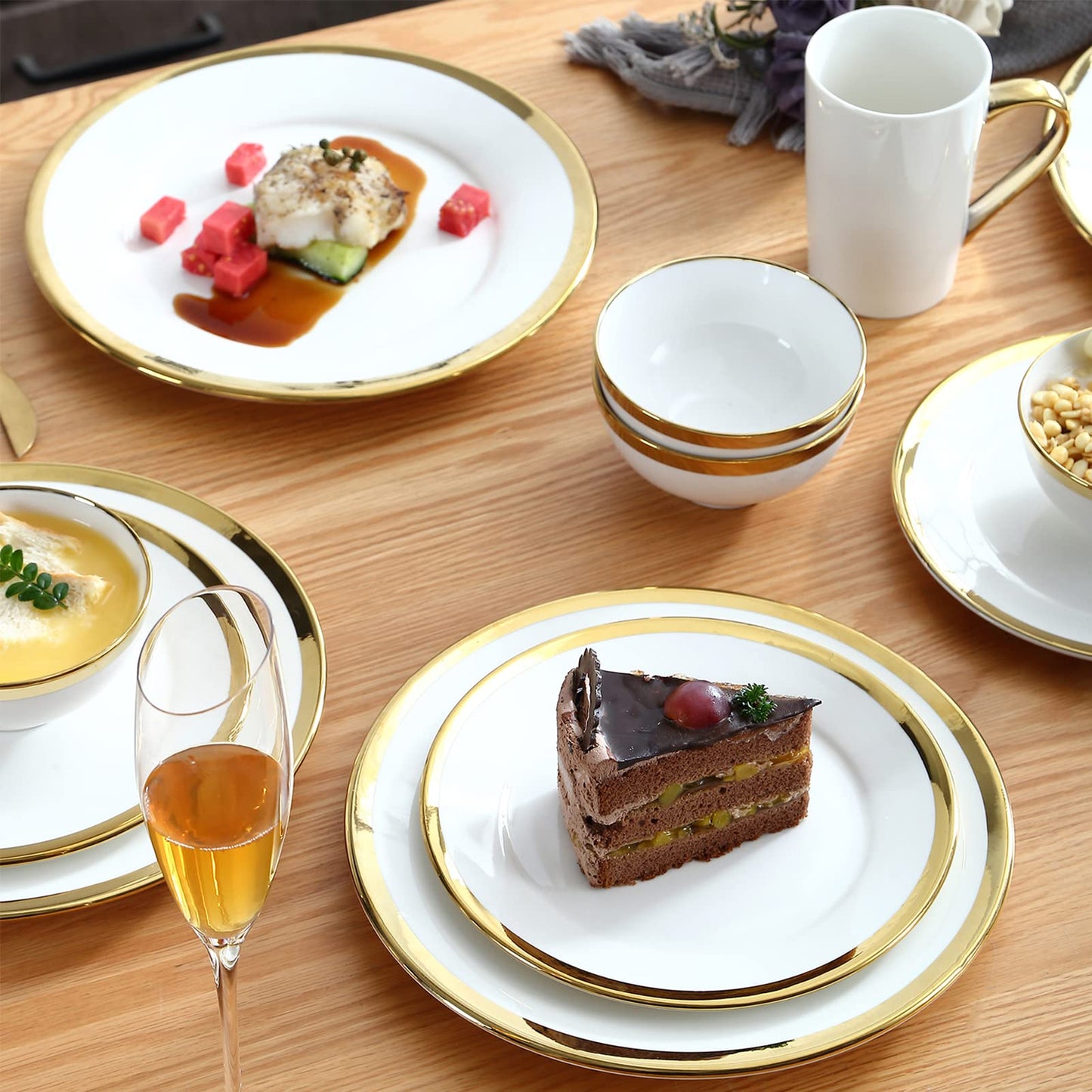 Loymokinar Salad & Dessert Plates, Set of 6, 8 inch, White Porcelain with Gold Trim, Elegant Ceramic Appetizer Plates for Bread, Snack and Finger Food, Round Serving Dishes for Wedding & Dinner Party