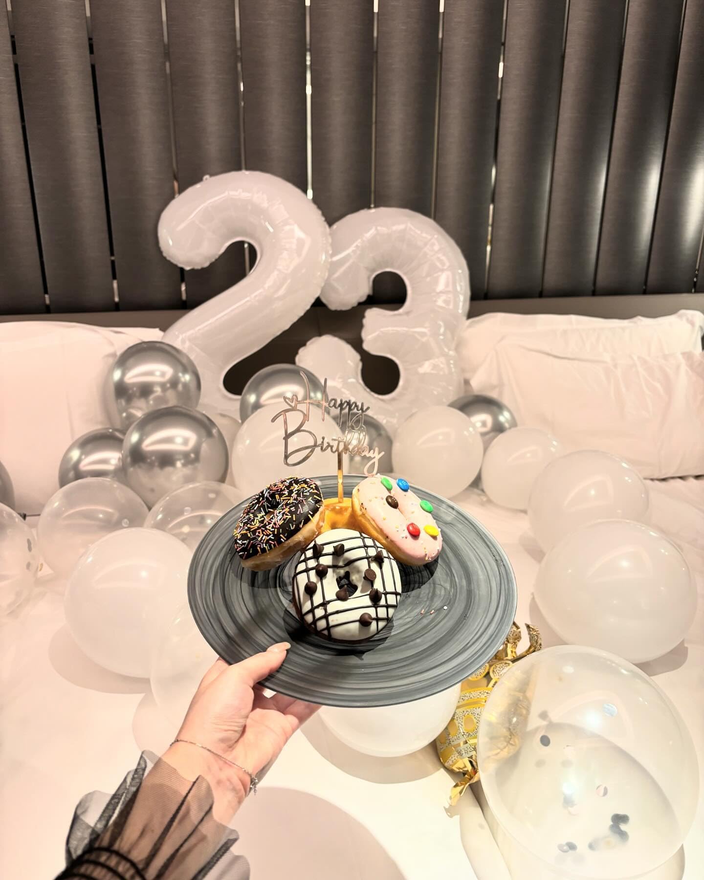 White Number 23 Balloon 40 inch, 23 Number Balloons, 23th White Birthday Decorations for Girls Boys 23 Year Old Party Supplies