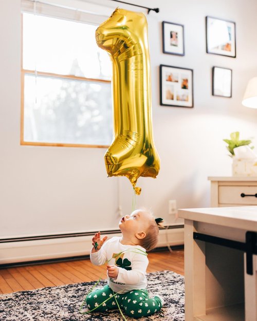 40 Inch Gold 1 Balloon for First Birthday, Gold One 1st Number Balloon Birthday Decorations, 10th 21st, Giant Number 1 Balloon