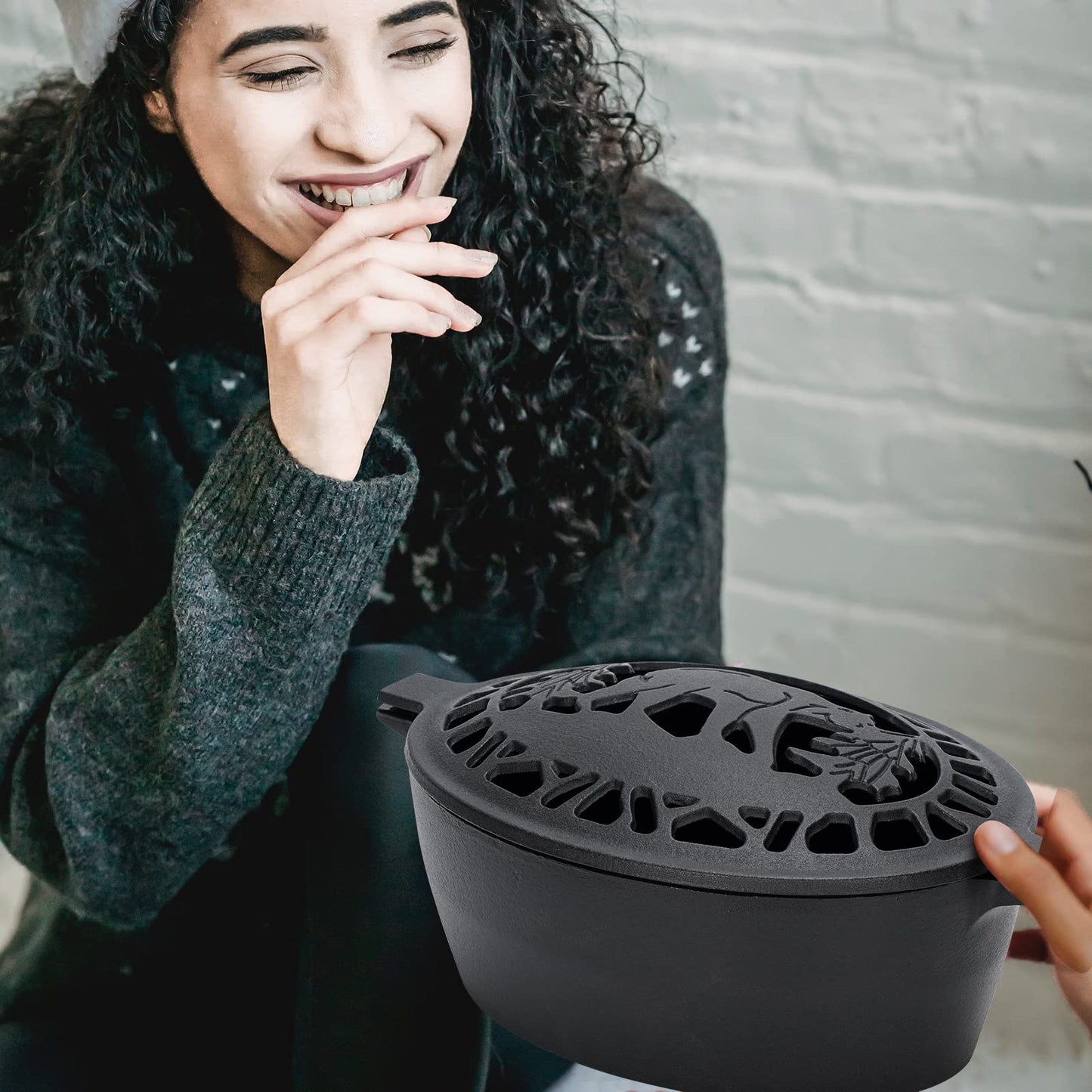 MYFIREPLACEDIRECT Wood Stove Steamer 2.5 Quart, Wood Stove Humidifier with Decorative Bear Pattern, Cast Iron Steamer for Wood Stove Rust Resistant Matte Black