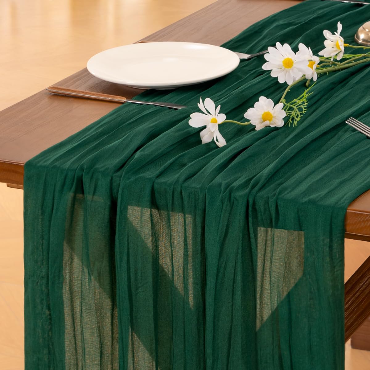 Socomi 6pcs Emerald Green Cheesecloth Table Runner Easter Spring Boho Rustic Gauze 120 inch 10FT Cheese Cloth Runner for Wedding Party Baby Shower Birthday Home Decor Holiday Decorations