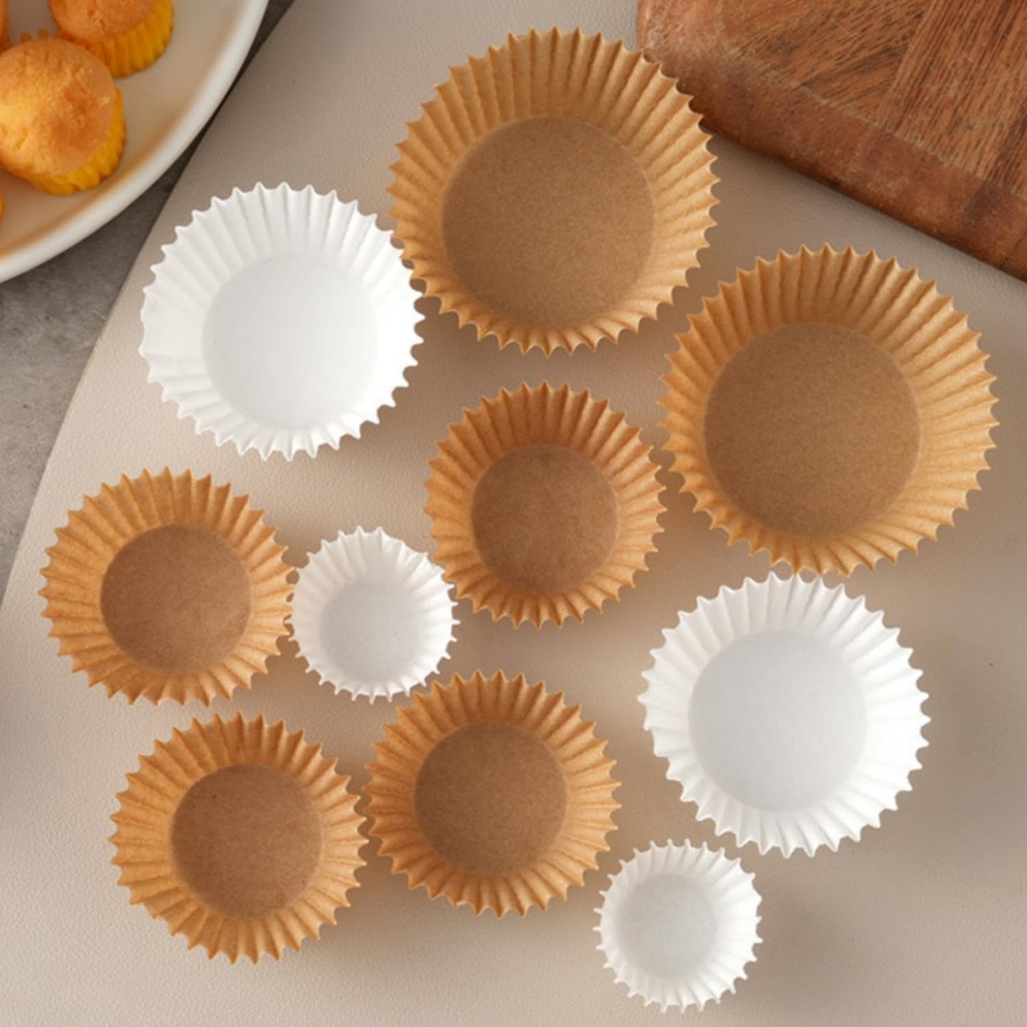 Prefer Green Non-stick 500 Count Mini Cupcake Liners for Baking, Natural, Food-grade Cupcake Wrapper, Greaseproof Parchment Muffin Liners,Baking Cups for Cupcakes, Muffins, Nuts