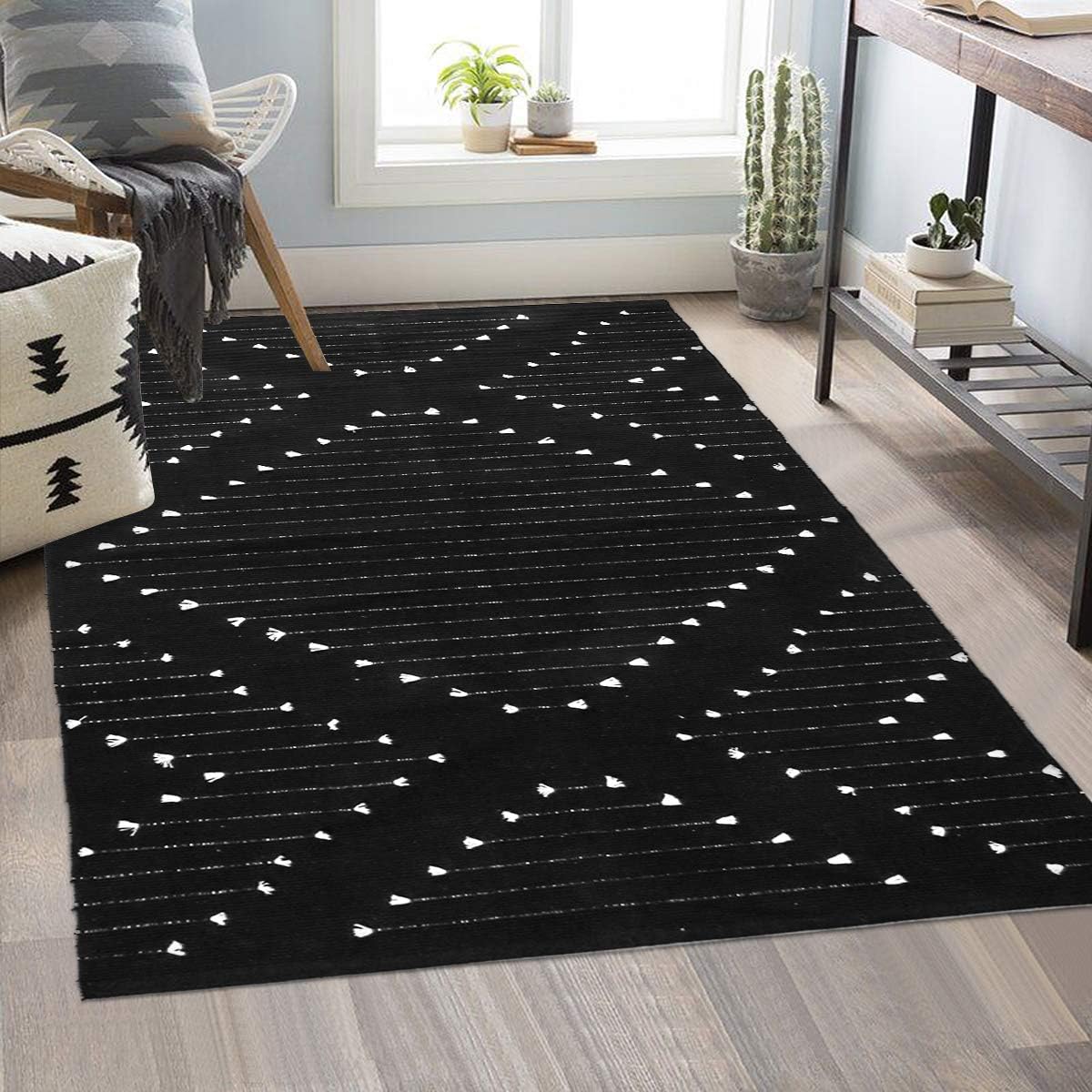 LIVEBOX Boho Washable Rug for Bedroom, Living Room 4' x 6' Black and White, Moroccan Cotton Carpet Indoor Outdoor Throw Area Rug for Entryway Dining Room Porch