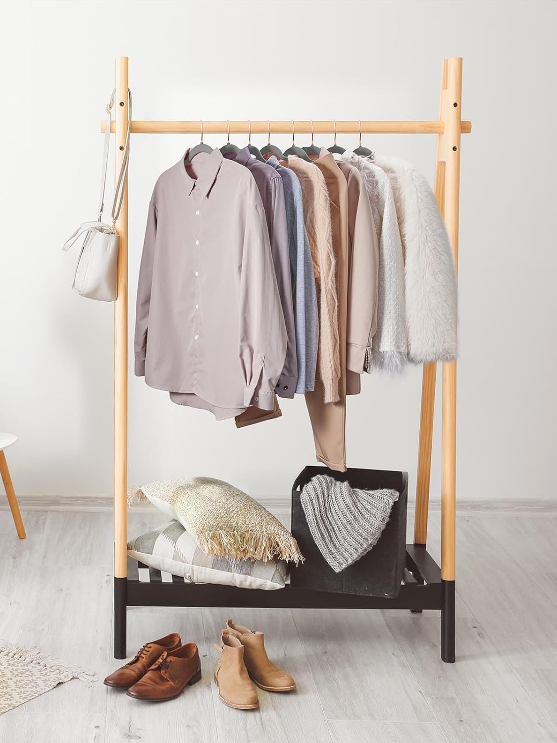 Smartor Velvet Hangers - 50 Pack Non-Slip Heavy Duty Clothes Hangers with 360° Rotating Rose Gold Hook | Slim Space-Saving Closet Organizer