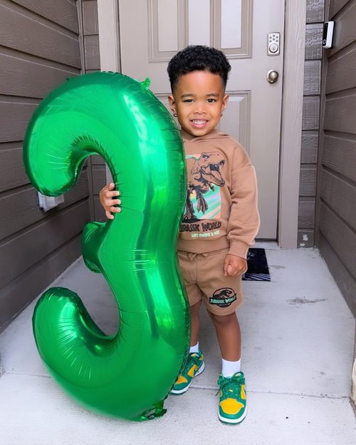 Green Number 21 Balloon 40 inch, 21 Number Balloons, 21st Green Birthday Decorations, 21 Year Old Women Men Party Supplies, St. Patrick's Day Games Theme Birthday Decorations