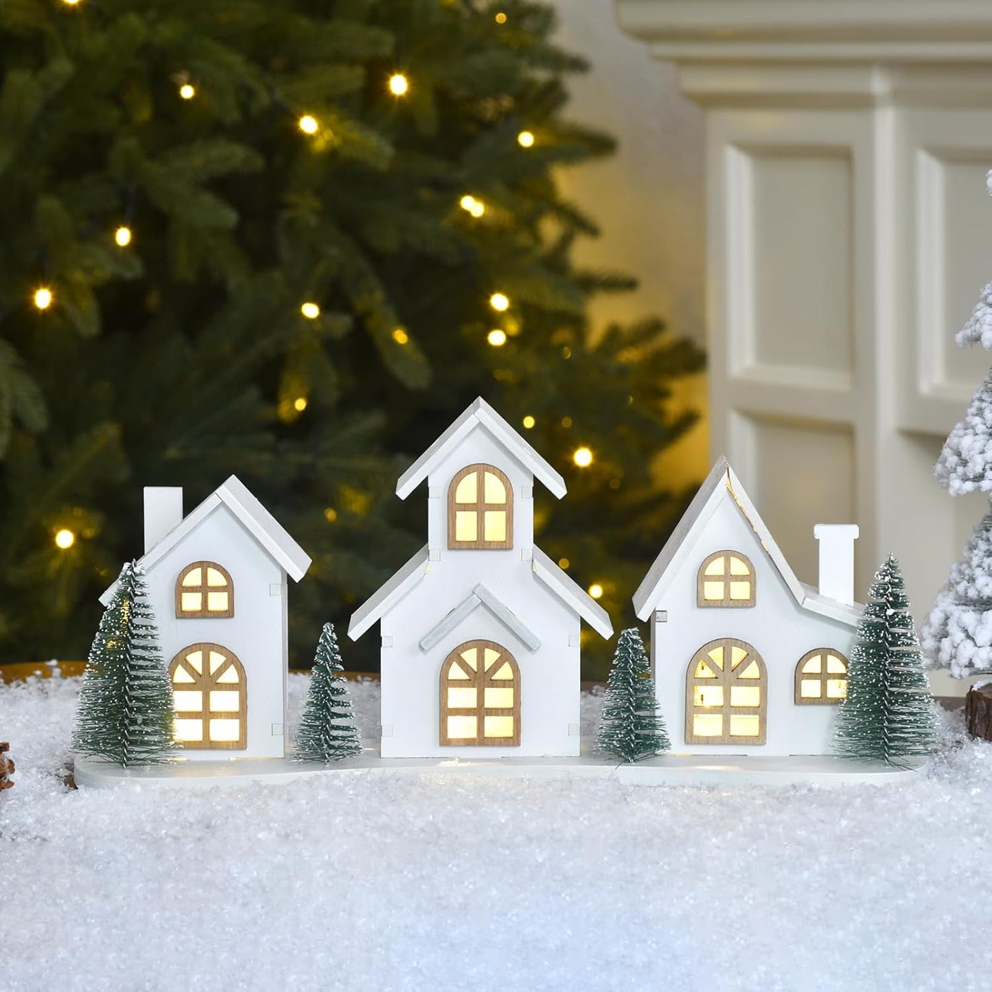 Skiennix White Christmas Village House Decoration - LED Lights & Wooden Centerpiece | Mini Winter Town Tabletop Decor