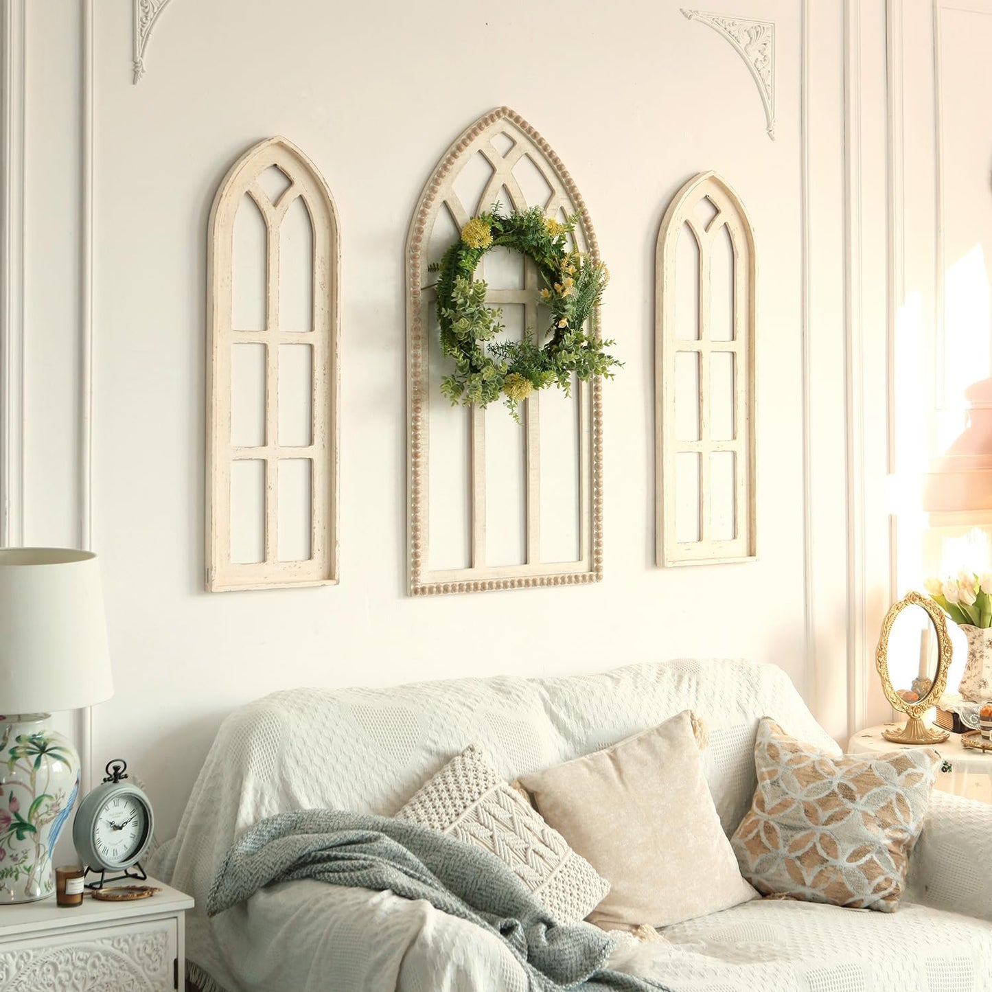 Synovana Arched Wooden Window Frame Wall Decoration, Rustic Farmhouse Wood Window Pane Hanigng Art Decor, 42 inches Gothic Cathedral Style Spire Design Wall Mounted Fake Window Decor, Distressed White