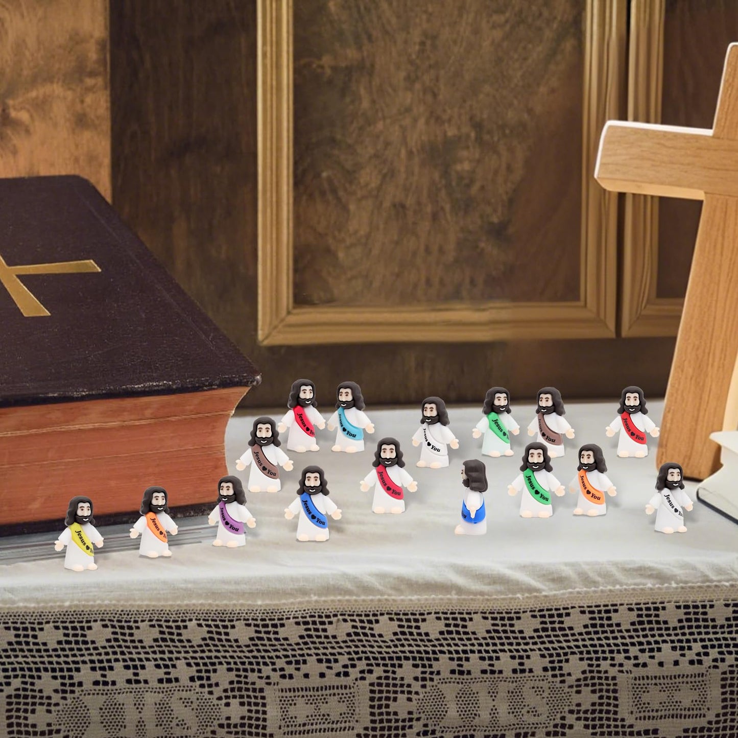 Owurha 100 Pcs Jesus Love You Mini Figures Baby Jesus Figurines in Bulk Tiny Miniature Religious Figures for Hide and Seek, Sunday School, Religious Party Favors, Baptism Gifts, Easter Egg Stuffers