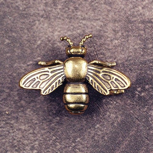 Gold Bee Figurines by [Brand Name] - Elegant Brass Insect Statues for Home Decor | 3-Piece Set