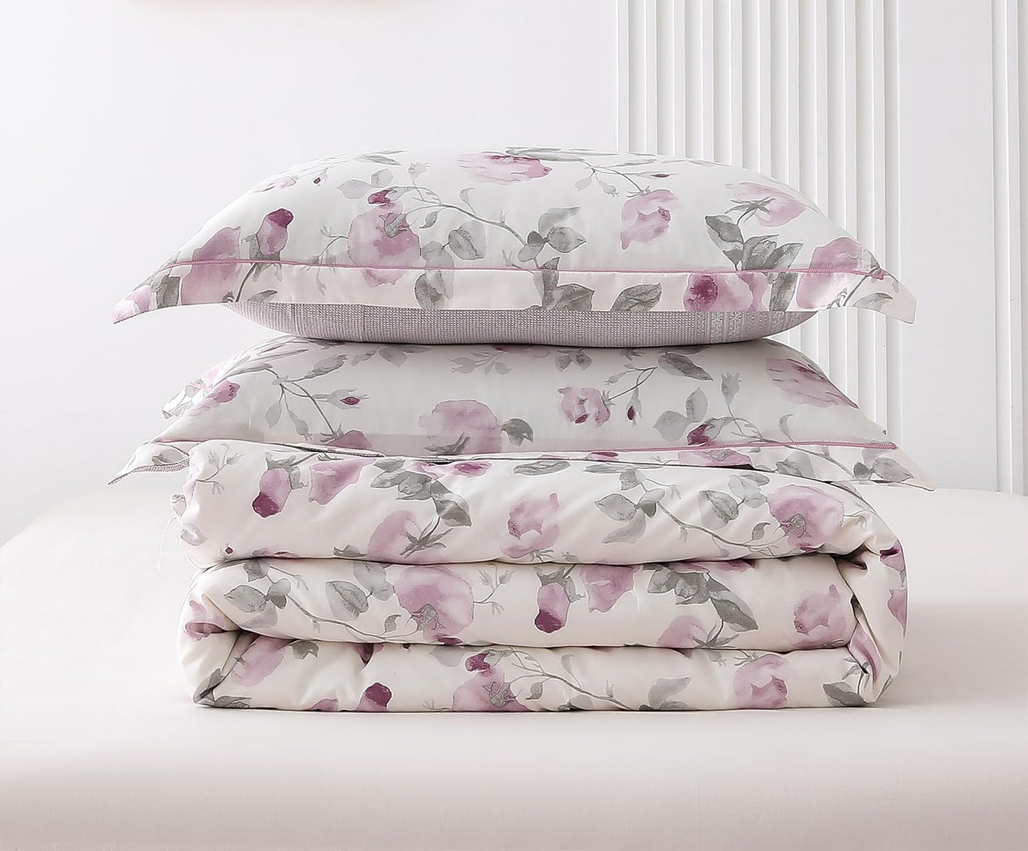 SLEEPBELLA Comforter Twin Size, 600 Thread Count Cotton White Print with Purple Flowers Reversible Comforter Sets, Down Alternative Bedding Set 2Pcs(Twin, Purple Floral)
