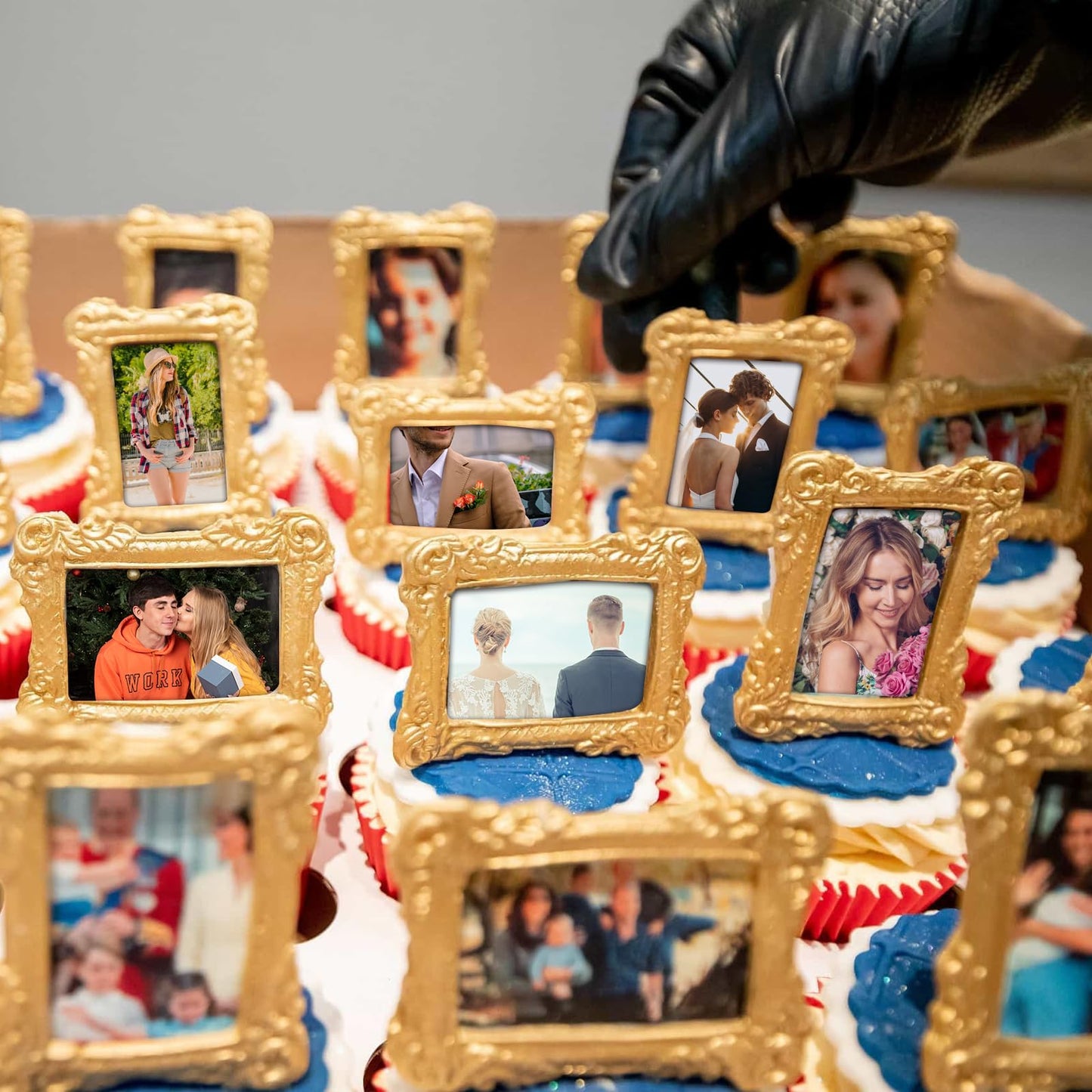 JJUNW 4 Pcs Photo Frame Silicone Molds, Baroque Style Air Dry Clay Molds, Mini Frame Molds Silicone for Cupcake Topper Cake Decoration Chocolate Candy Polymer Clay