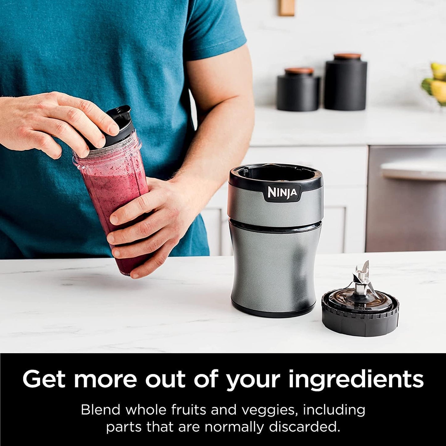 Ninja BN300 Nutri-Blender - 900-Peak-Watt Personal Blender with 2 Dishwasher-Safe To-Go Cups