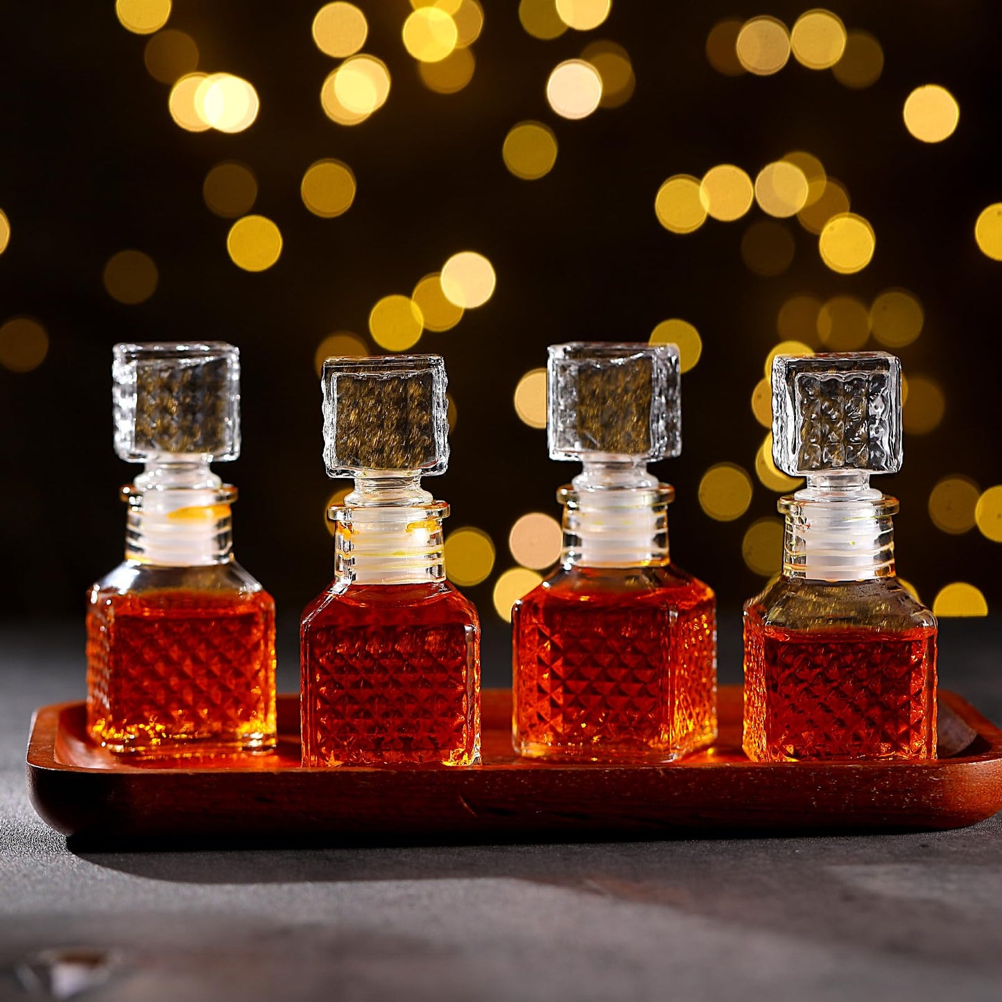 Chuangdi 24 Pcs Mini Glass Wine Bottles 1.7oz Glass Patron Bottles with Stopper Decorative Tequila Bottle for Whiskey Vanilla Extract Champagne Wedding Baby Shower Party Favors(Square Style)