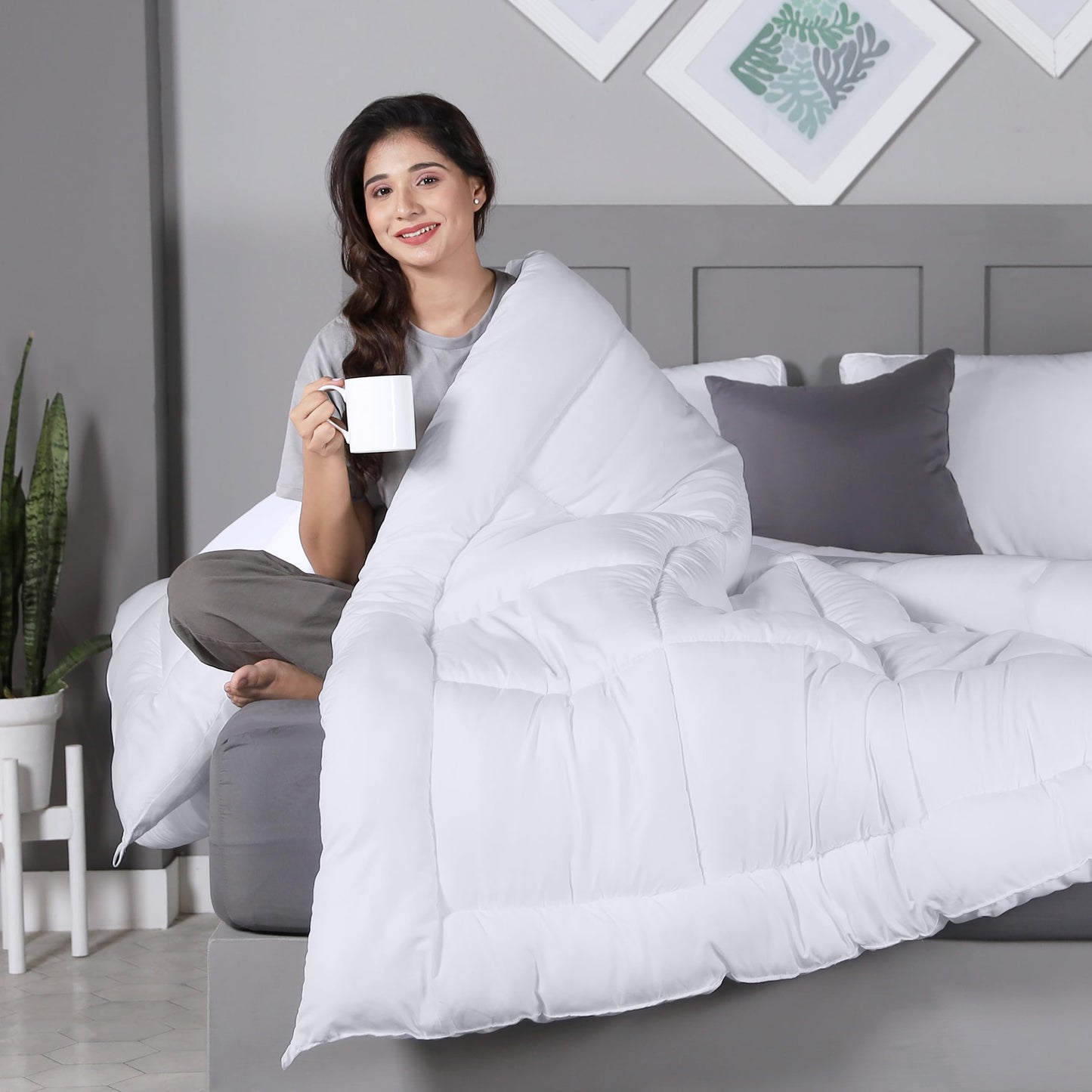 Utopia Bedding All Season Down Alternative Quilted California King Comforter, Duvet Insert with Corner Tabs, Machine Washable, Bed Comforter (White)