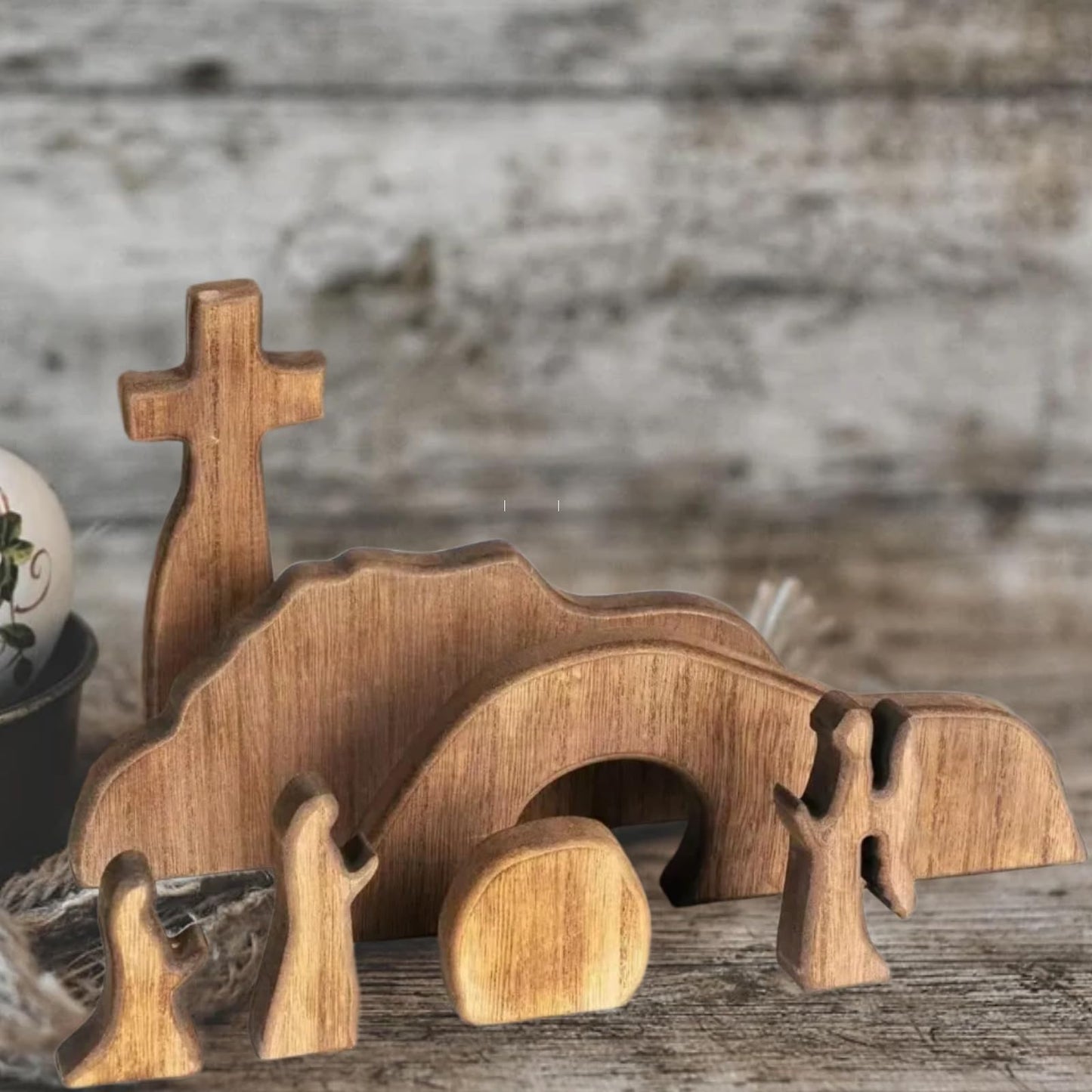 Skwelom Wooden Empty Tomb Easter Scene, Religious Home Decor, Cross and Figures, Rustic Brown，Great Addition to Easter Decor
