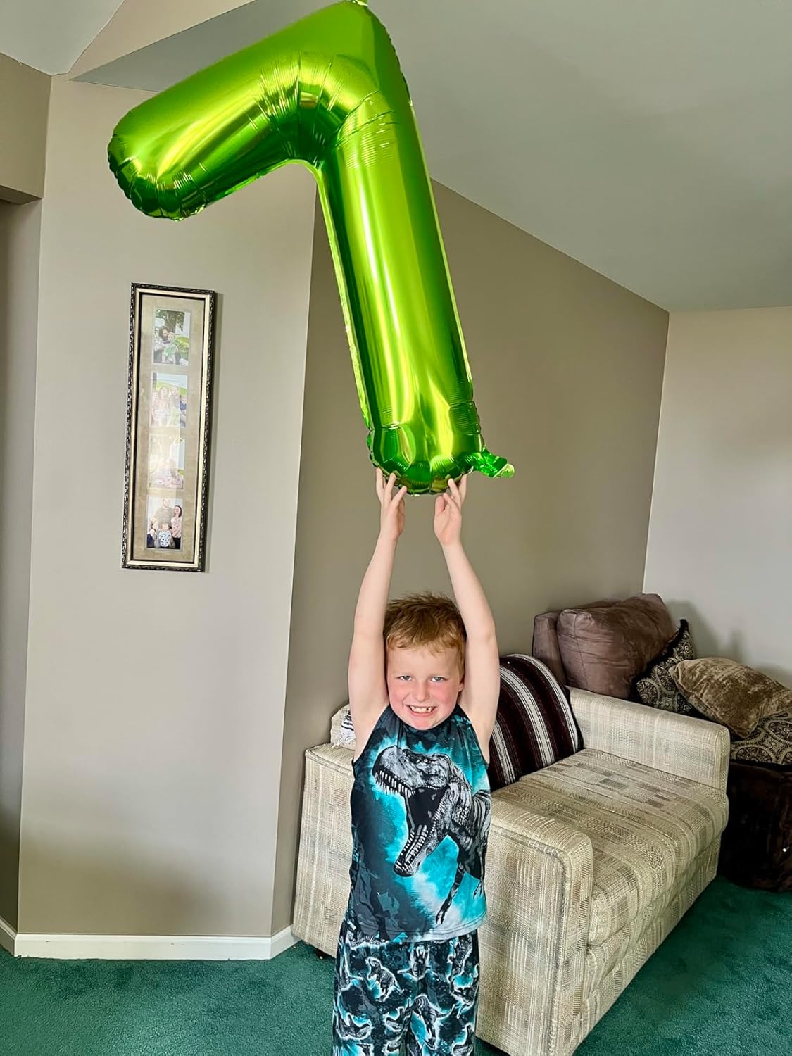 Light Green Number 9 Balloon by [Brand Name] - 40 Inch Decoration for Birthdays, Weddings & Graduations
