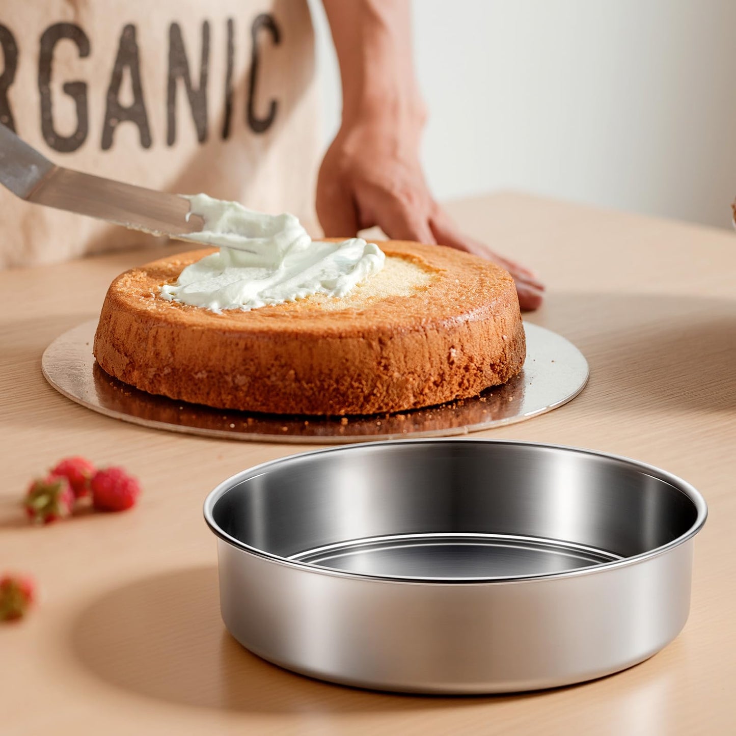 BAKEWAY 8 inch Cake Pans, Round Baking Layer Cake Pan Set of 2, Stainless Steel Mirror Finish & Dishwasher Safe for Birthday, Party, Wedding