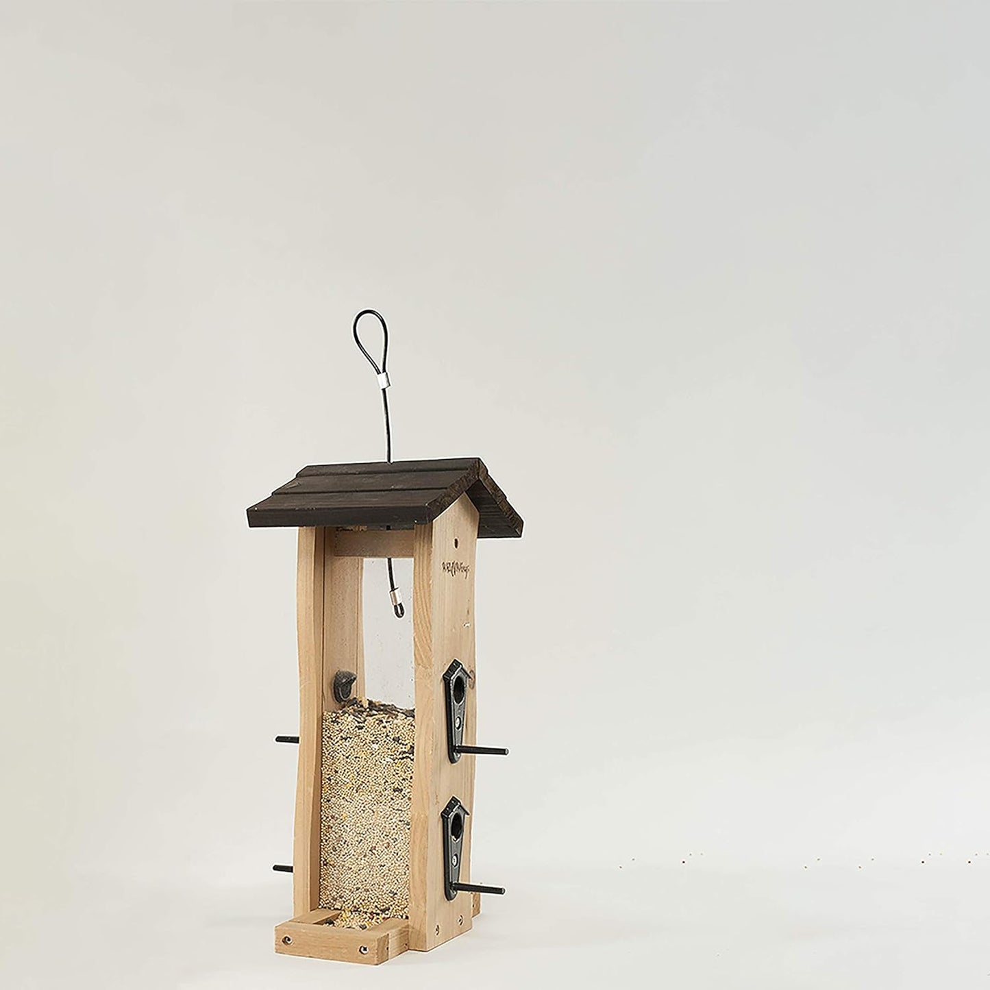 Wagner's Midwest Regional Blend Wild Bird Food - 20-Pound Bag for Vibrant Backyard Birds