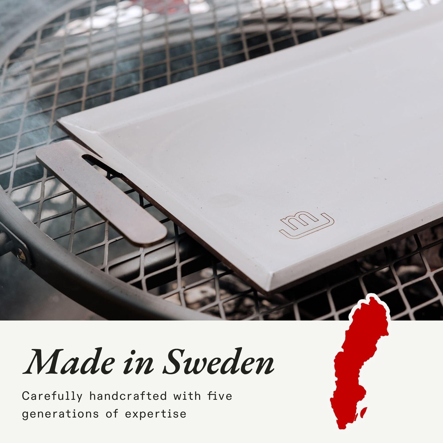 Made In Cookware | Carbon Steel Griddle + Grill Press - (Like Cast Iron, but Better) | Professional Cookware | Crafted in Sweden | Induction Compatible