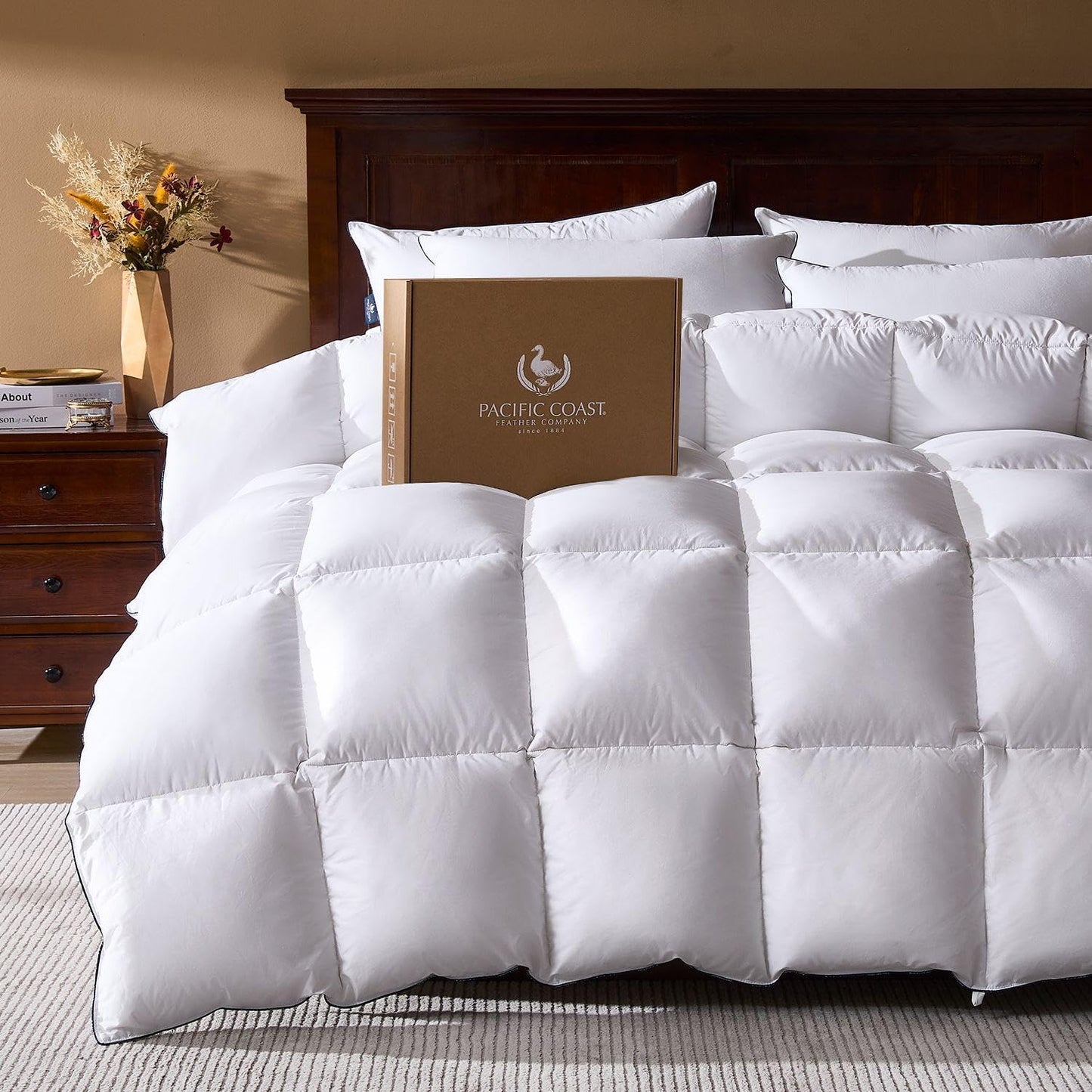Pacific Coast | Goose Feather Down Comforter - Extra Fluffy White Duvet Insert, All-Season Luxury Bedding (Queen Size, 90"x90")