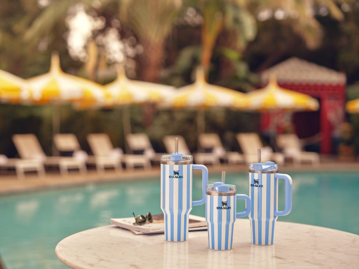 STANLEY Quencher H2.0 Tumbler with Handle and Straw 40 oz | Flowstate 3-Position Lid | Cup Holder Compatible for Travel | Insulated Stainless Steel Cup | BPA-Free | Cornflower Cabana Gloss