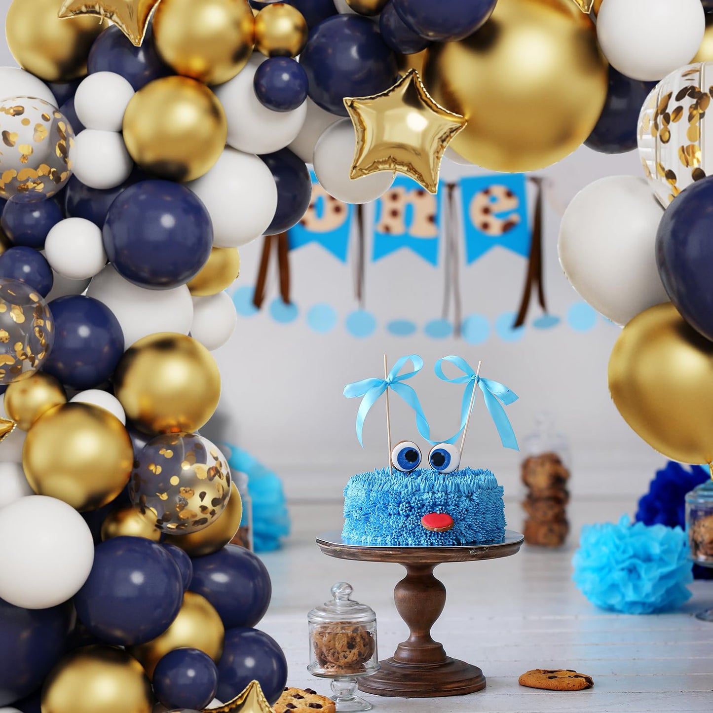 RUBFAC Navy Blue Gold Balloon Garland Arch Kit, 167pcs Royal Blue Gold White Balloons with Gold Confetti Balloons and Star Foil Balloons for Graduation Birthday Baby Shower Party Supplies Decorations