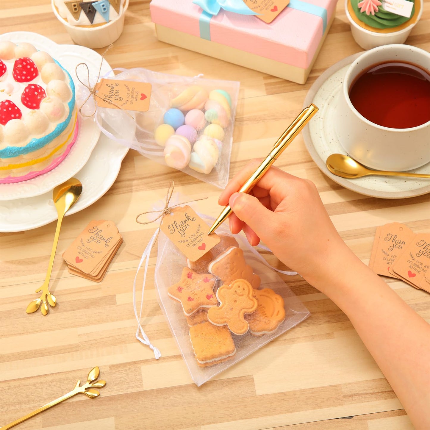 Dandat 50 Sets Bridal Shower Tea Spoons Party Favor for Guest Gold Leaf Mini Spoons Bulk Stainless Steel Honey Teaspoons with Thank You Labels Organza Bags, Wedding Souvenir Gift Party Decorations