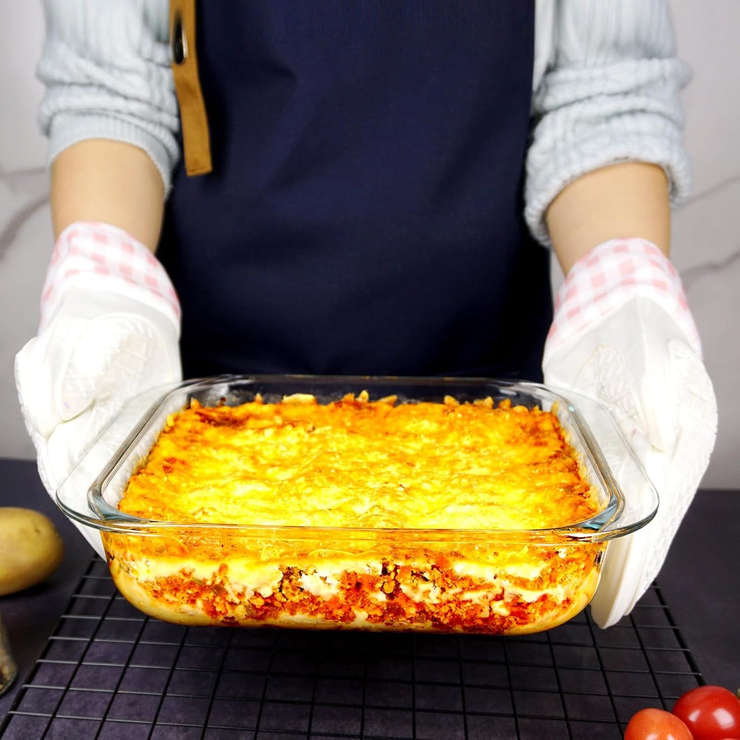 Square Glass Baking Dish by [Brand Name] - 9x9in, 2.4QT Oven Safe Baking Pan