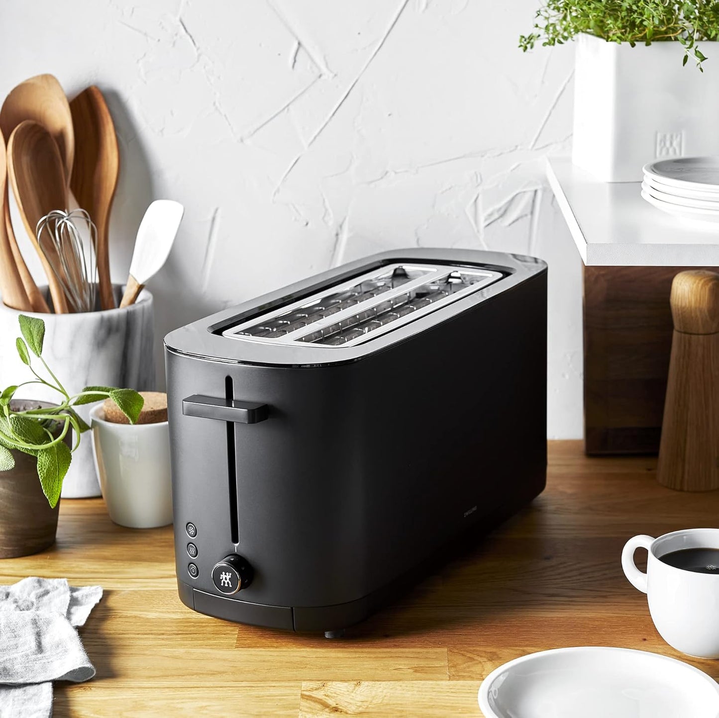 ZWILLING Enfinigy 4-Slice Long Slot Toaster - Extra Wide 1.5" Slots for Bagels & Toast | Black Finish