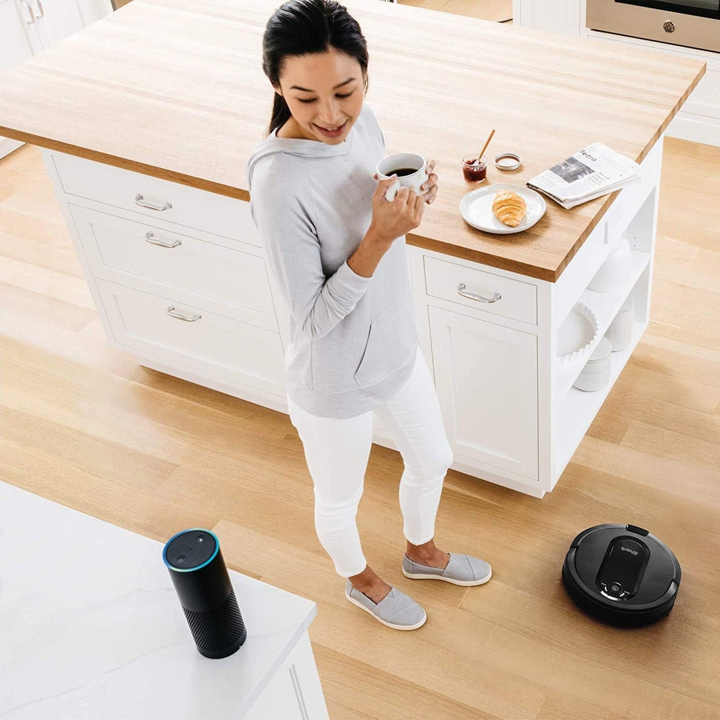 Shark RV1001AE IQ Robot Vacuum - Self-Empty XL with Home Mapping & Wi-Fi | Works with Alexa, Black