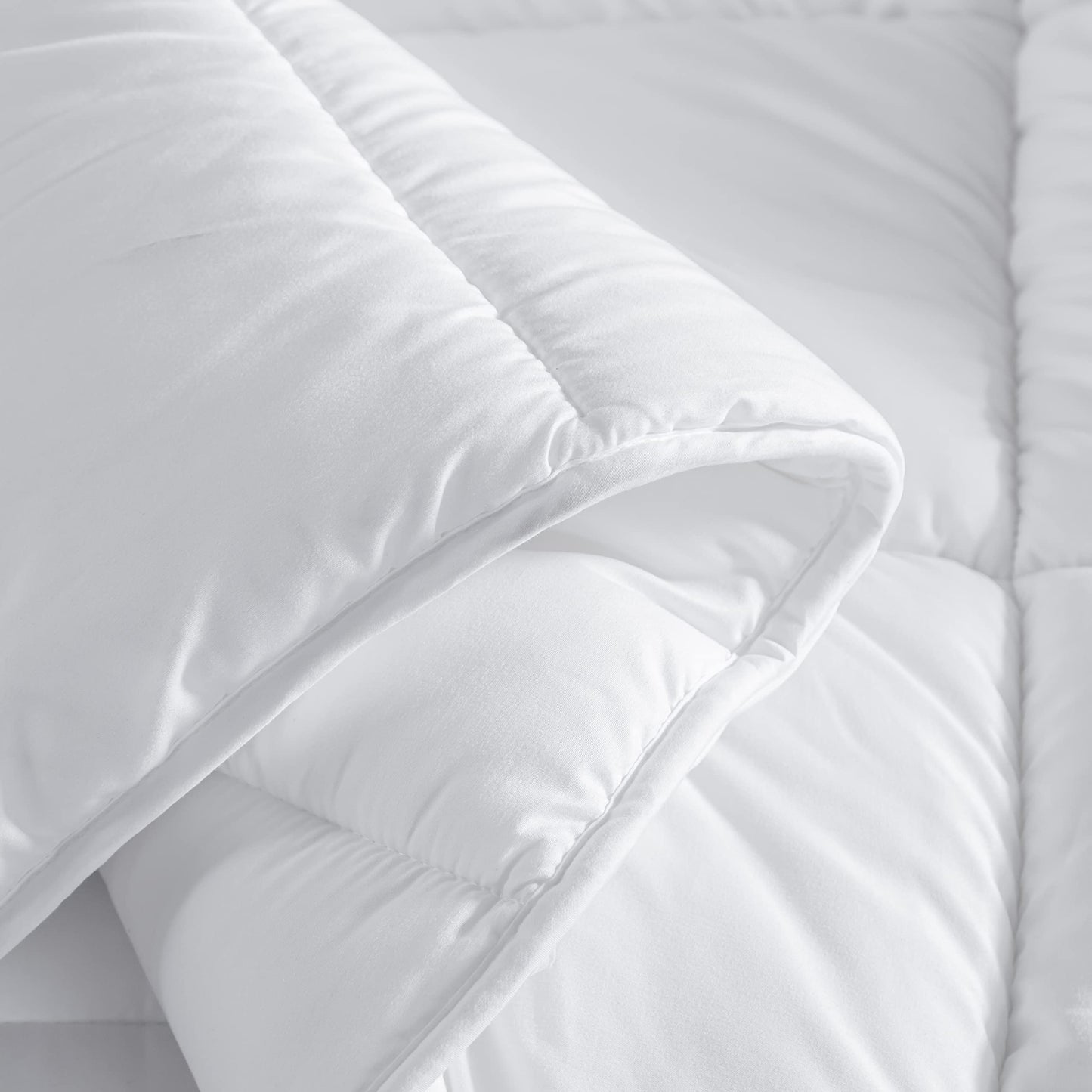 Winter Extra Warm White King Size Down Alternative Comforter, Heavyweight All Season Fiberfill Comforter Duvet Insert 106x90 with Corner Tabs - Ultra Soft Brushed Microfiber Shell