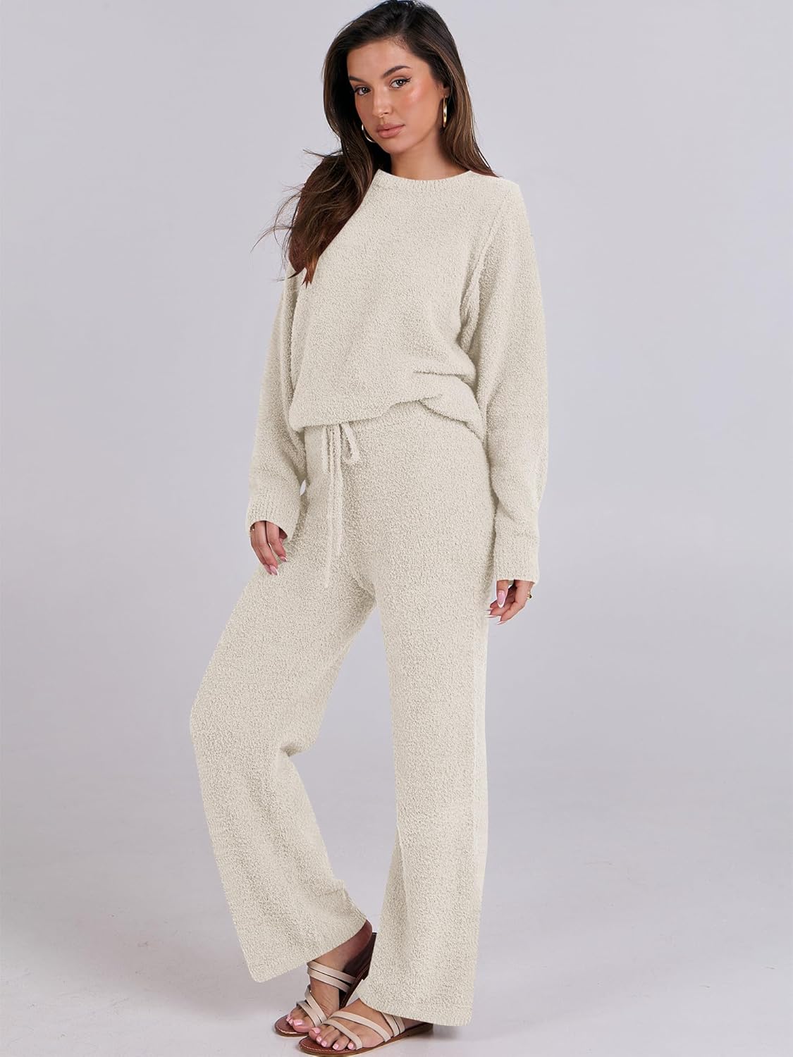 ANRABESS Women's Fuzzy Fleece Pajama Set - Cozy Long Sleeve Top & Wide Leg Pants | Fall/Winter 2025